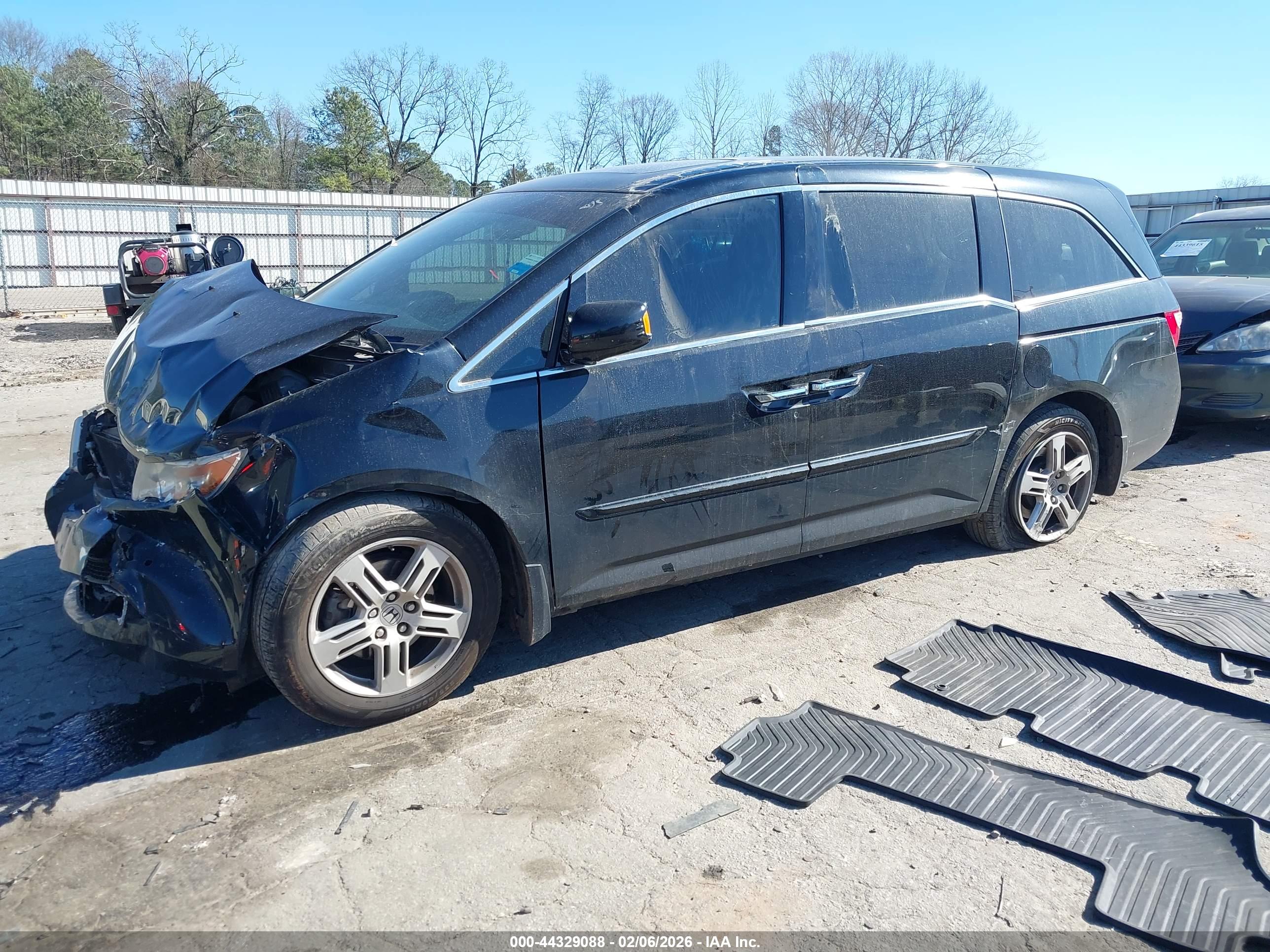 HONDA ODYSSEY image 2