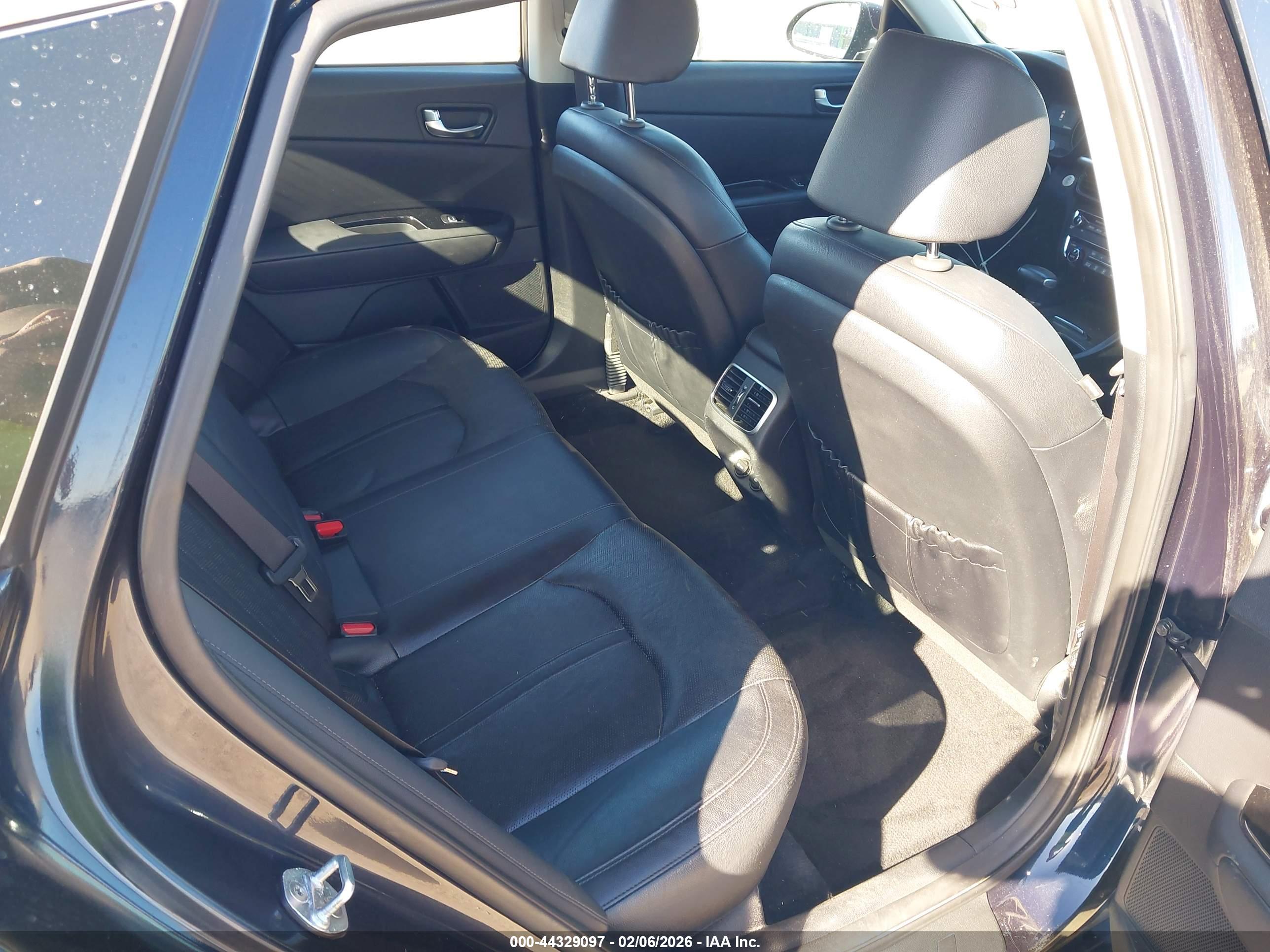 KIA OPTIMA image 8