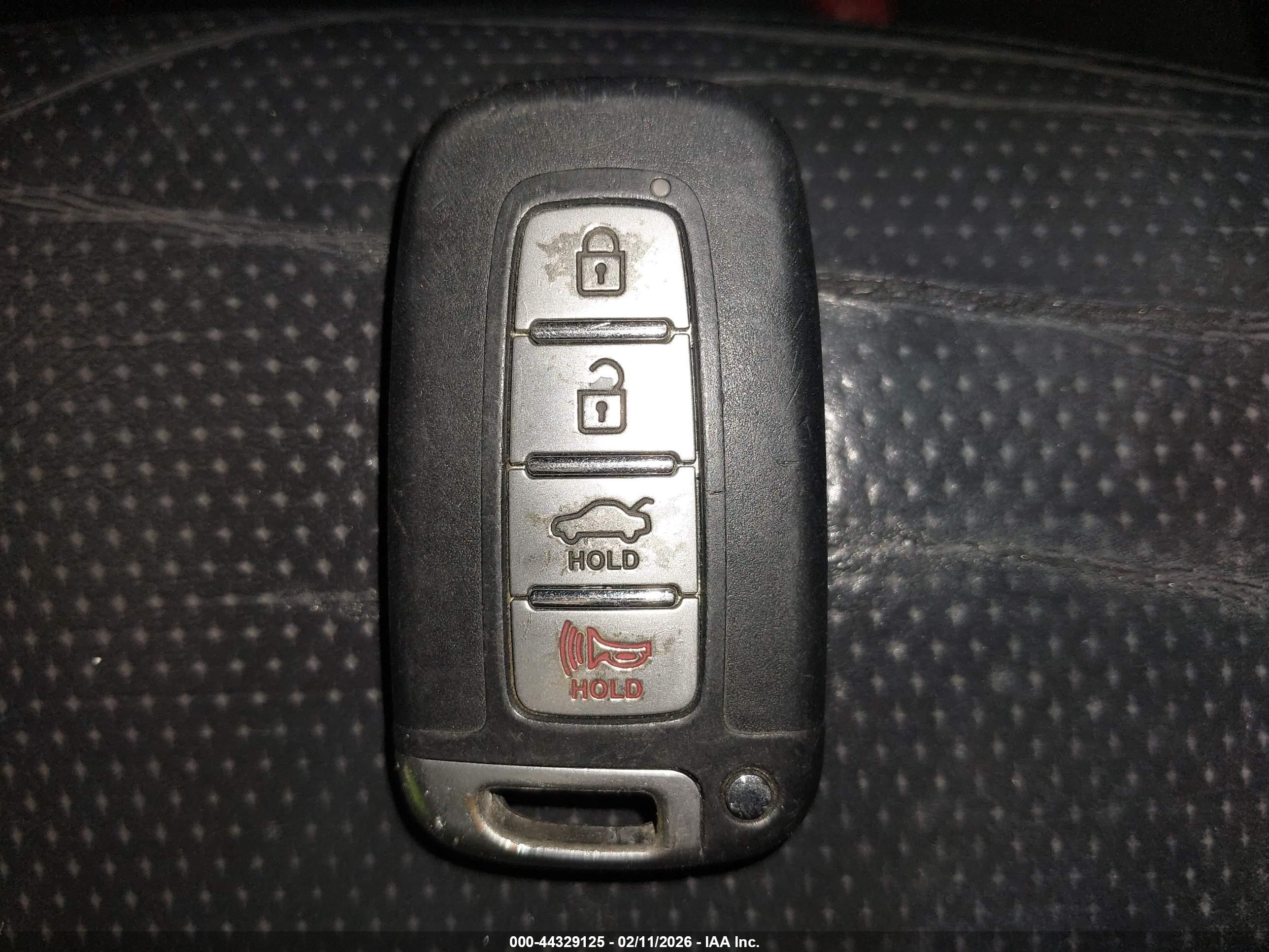 HYUNDAI SONATA image 11