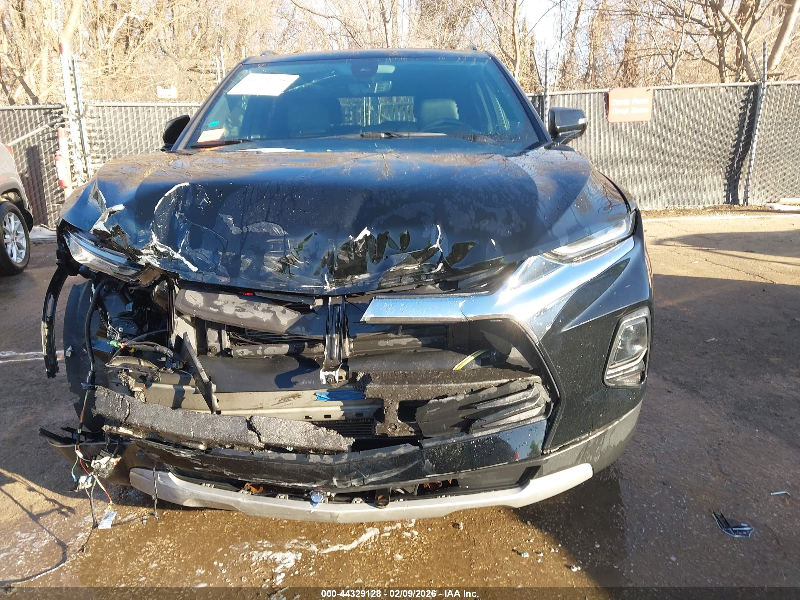 CHEVROLET BLAZER image 6