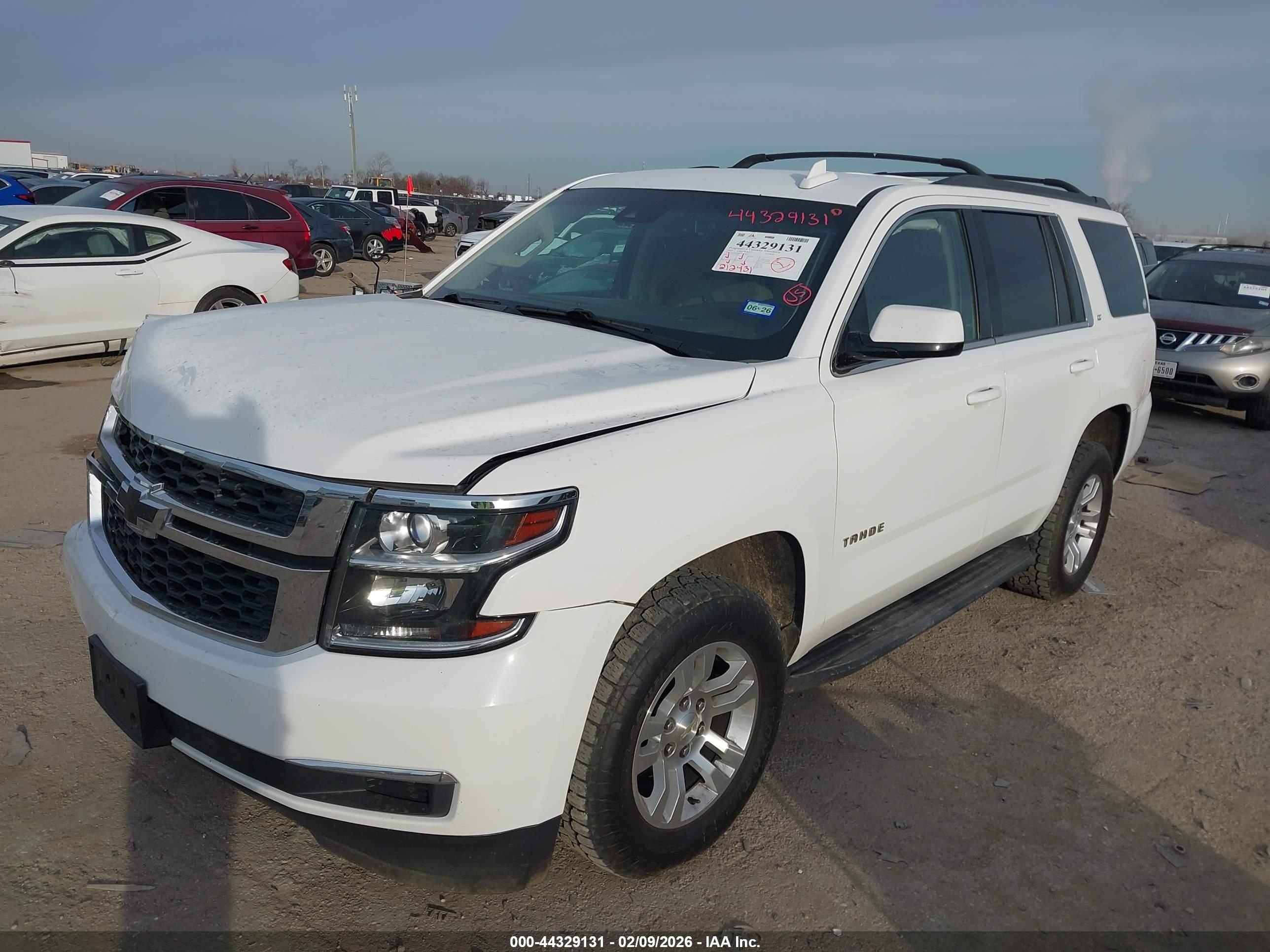 CHEVROLET TAHOE image 2