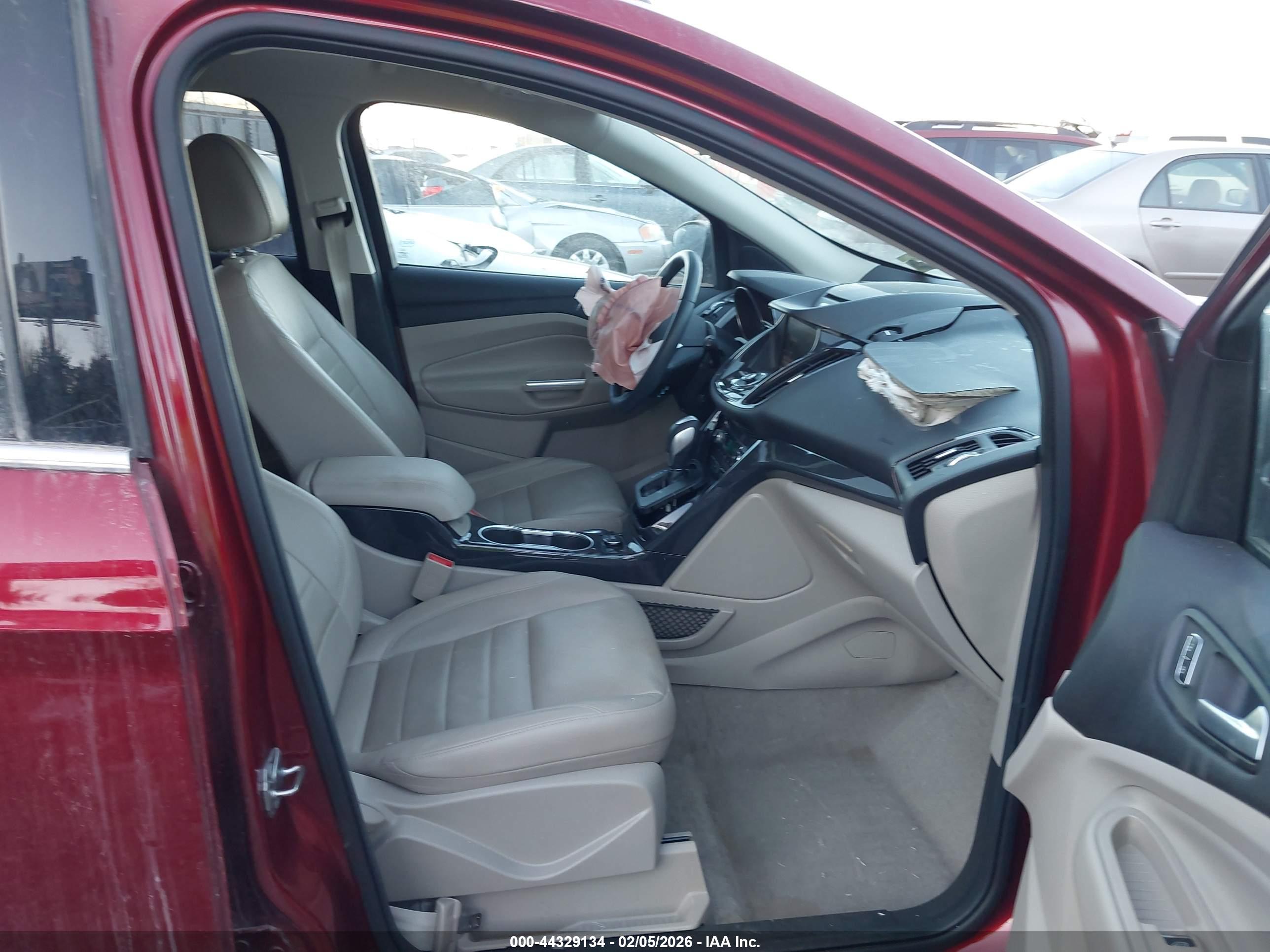 FORD ESCAPE image 5