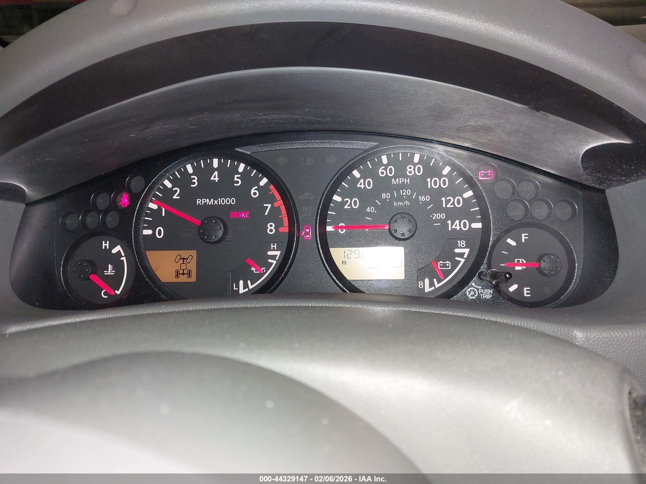 NISSAN FRONTIER image 7