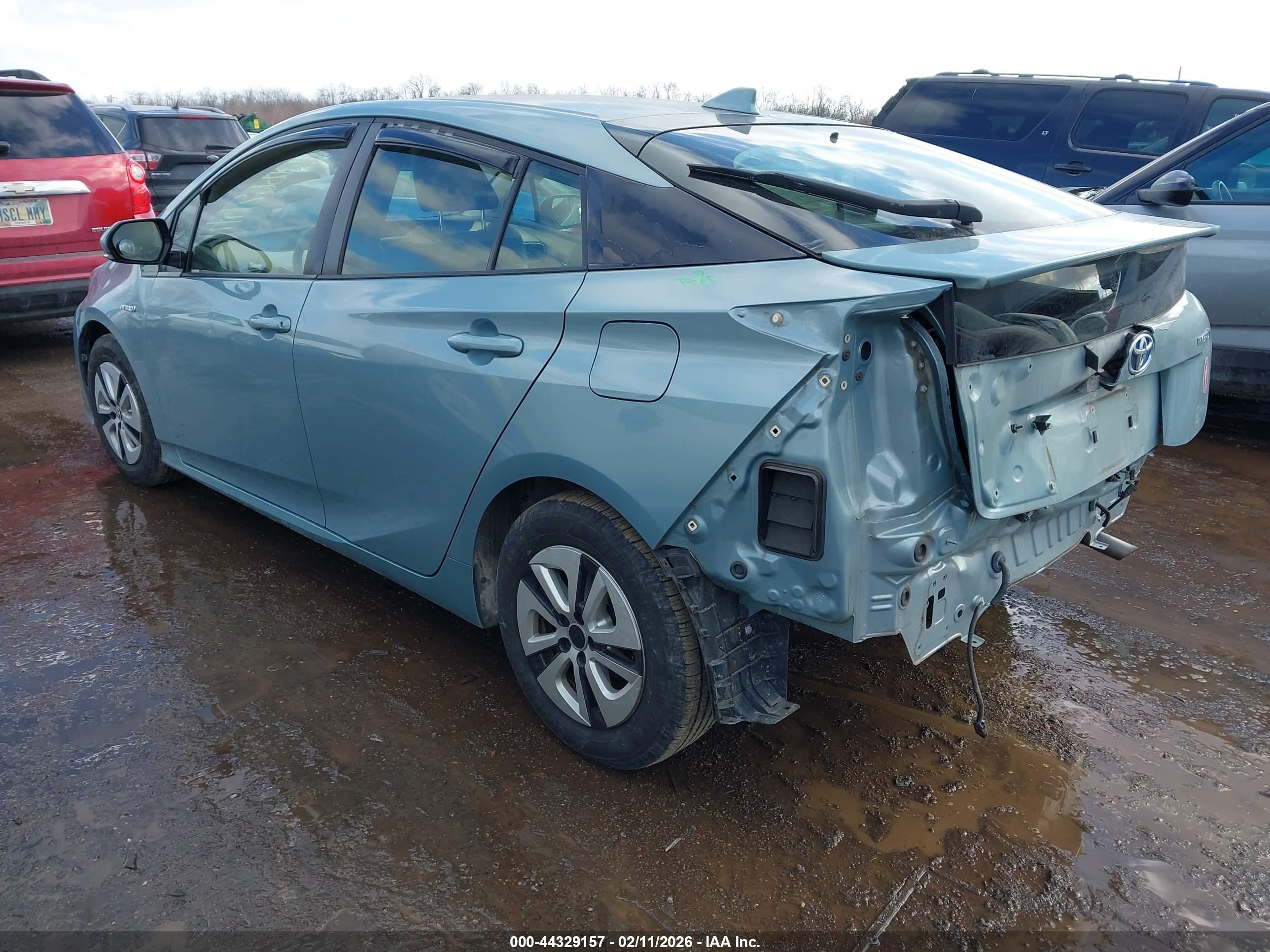 TOYOTA PRIUS image 3