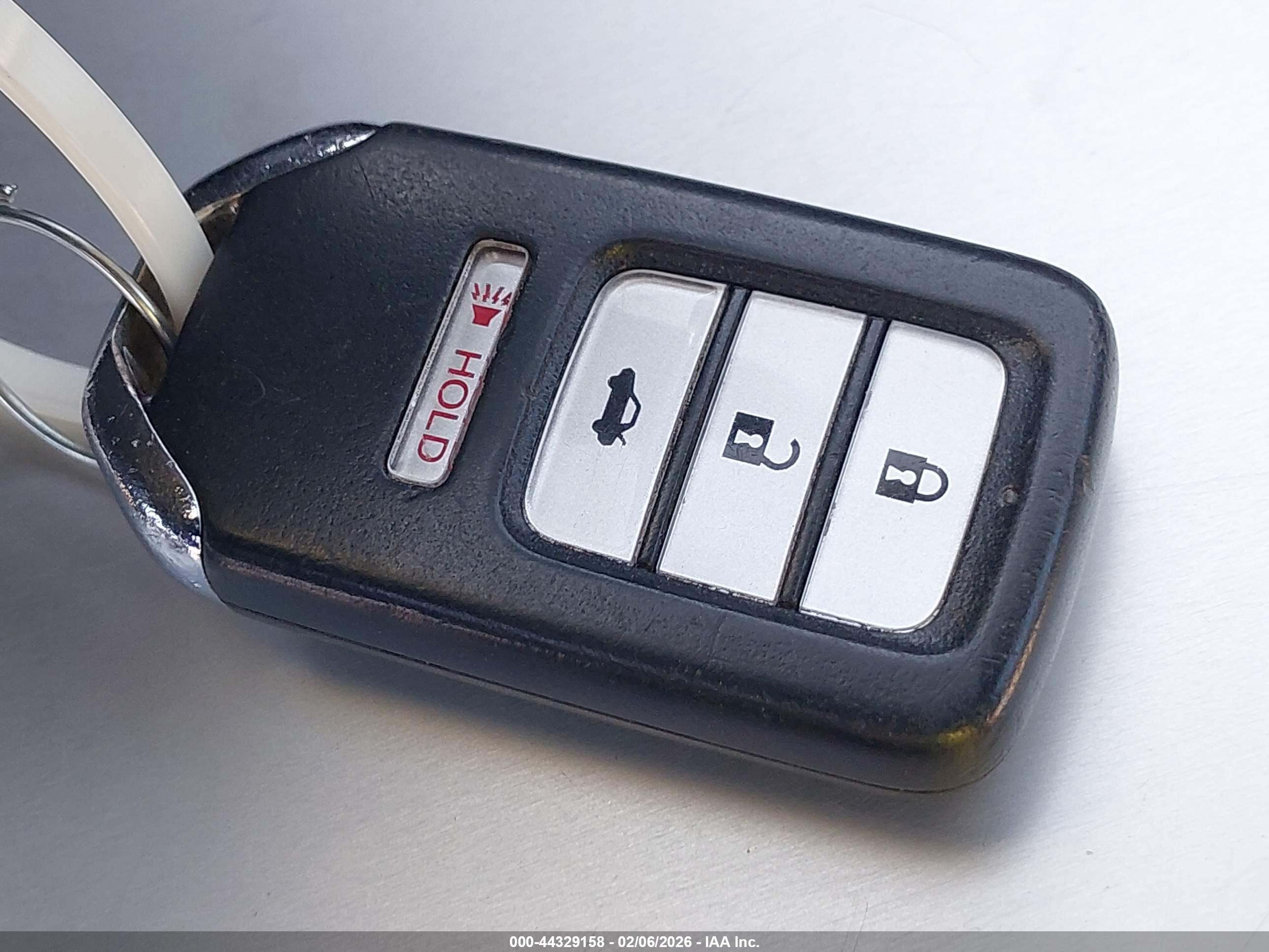 HONDA ACCORD image 11