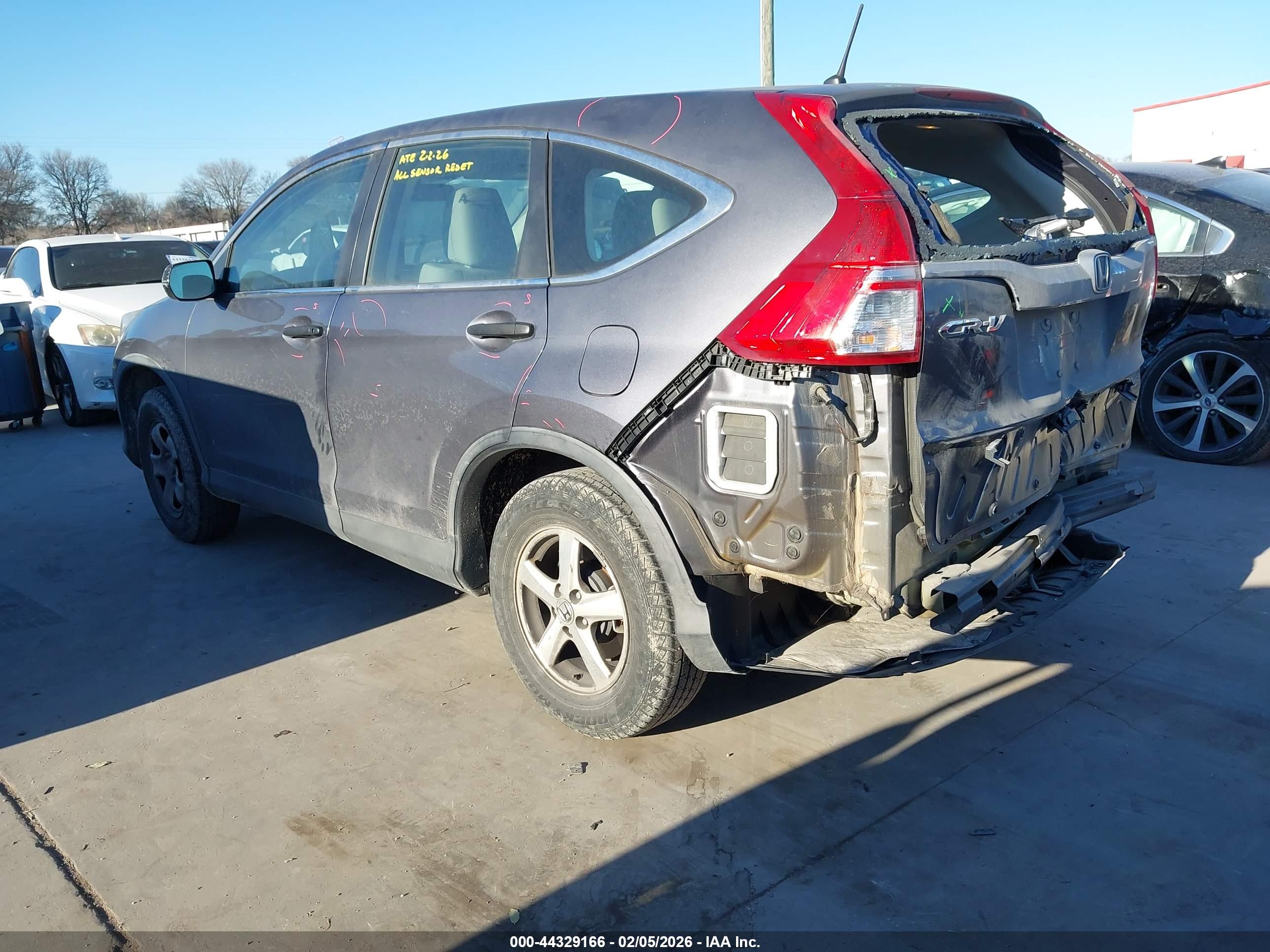 HONDA CR-V image 3