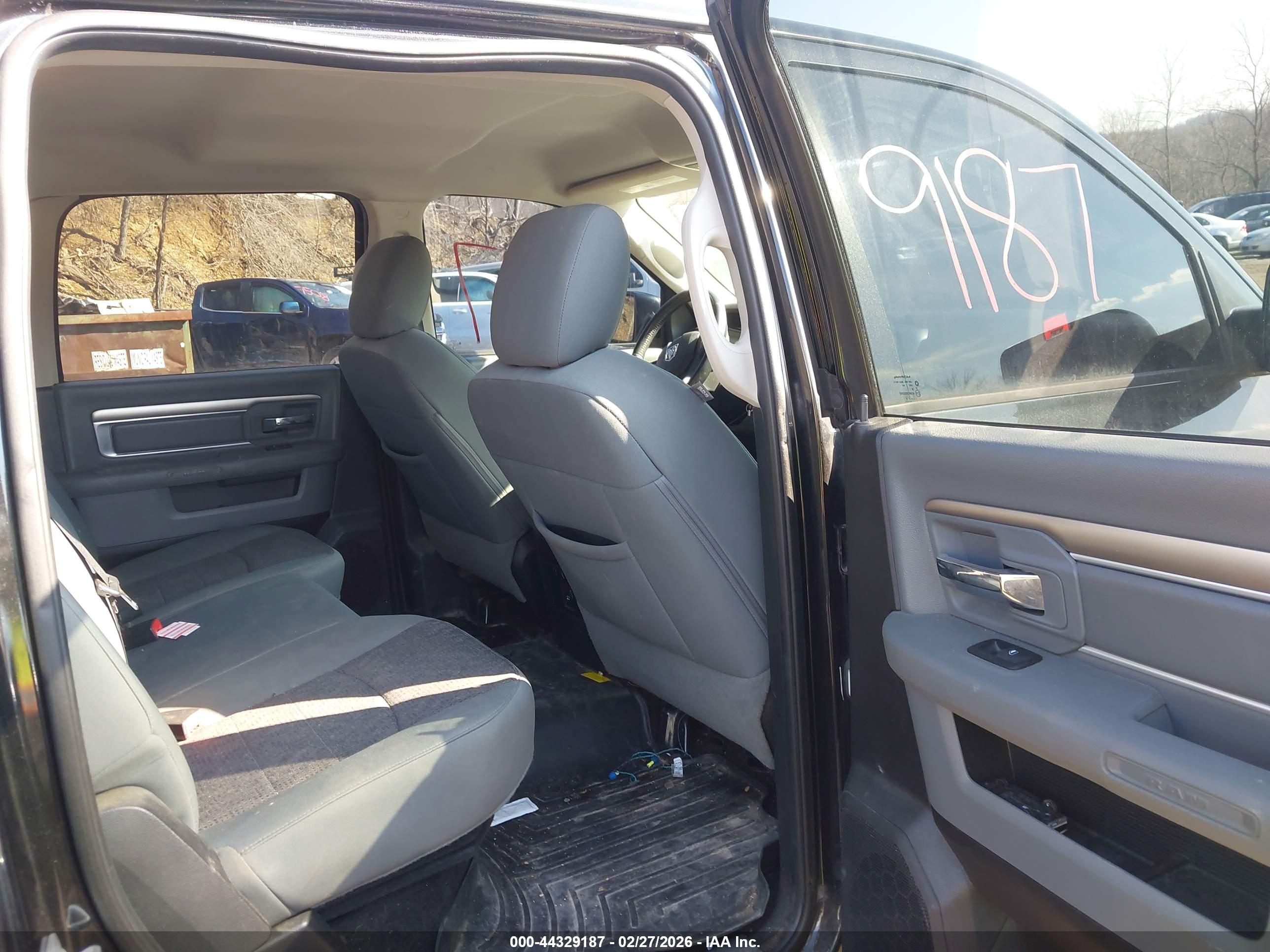 RAM 1500 image 8