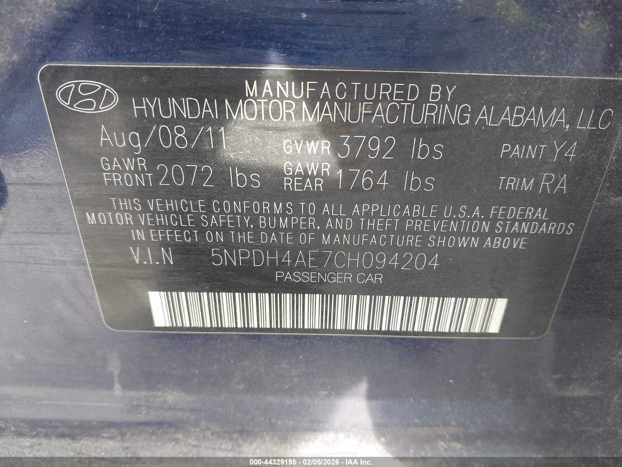 HYUNDAI ELANTRA image 9