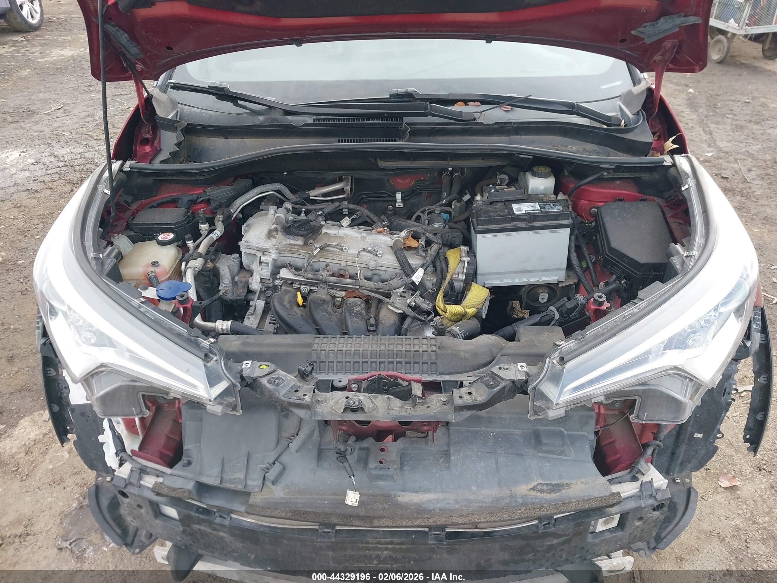 TOYOTA C-HR image 10