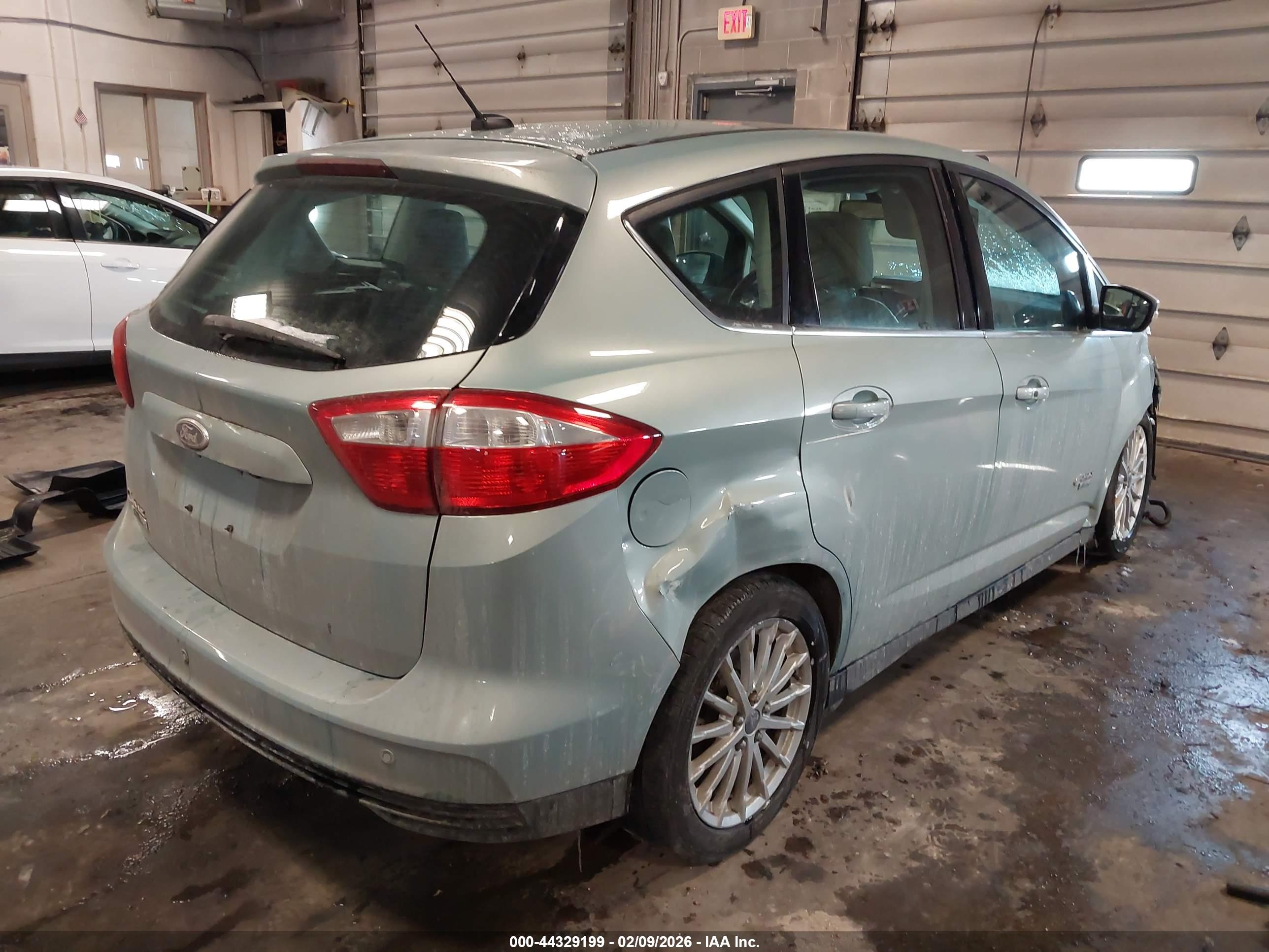 FORD C-MAX image 4