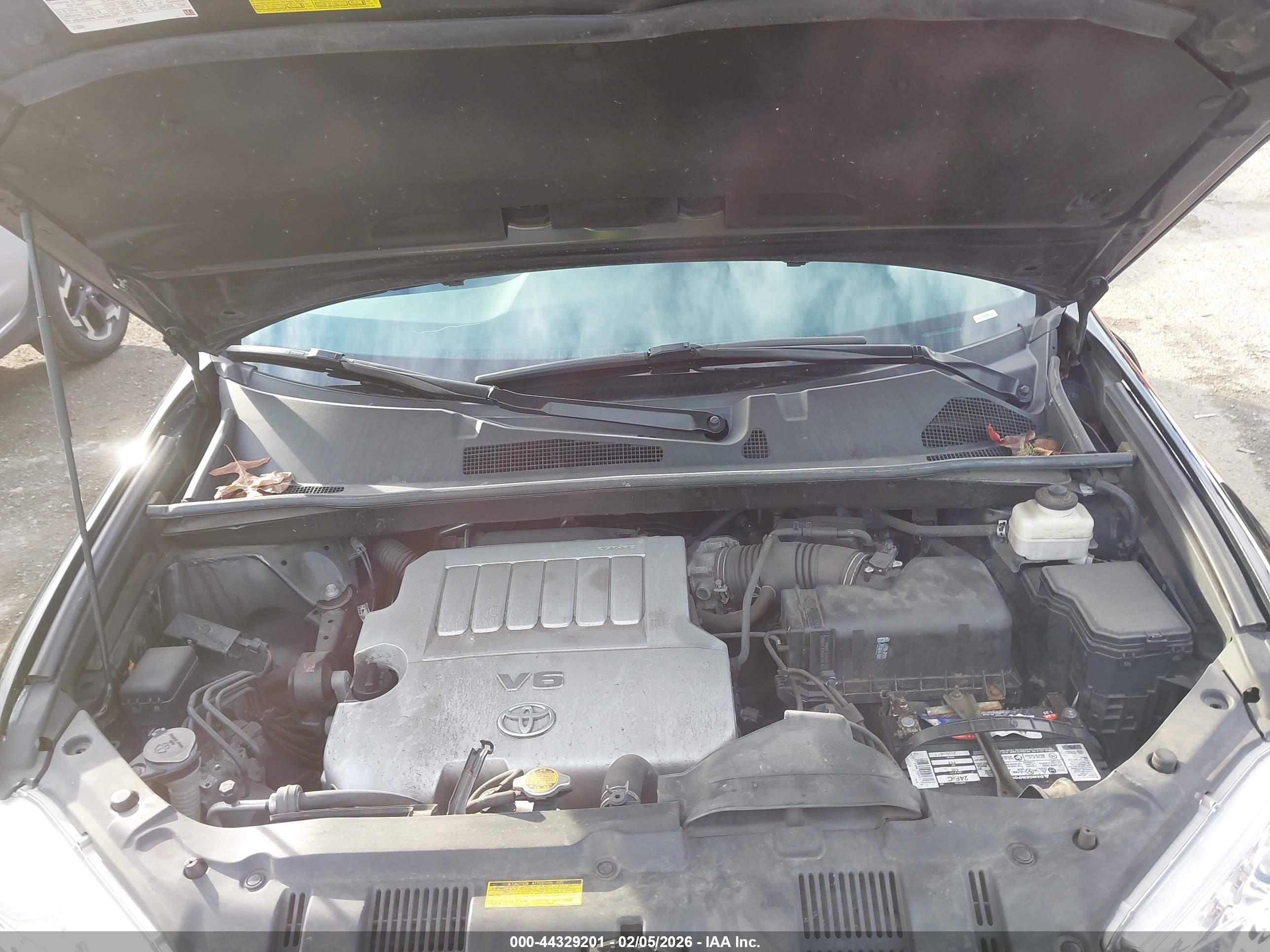 TOYOTA HIGHLANDER image 10