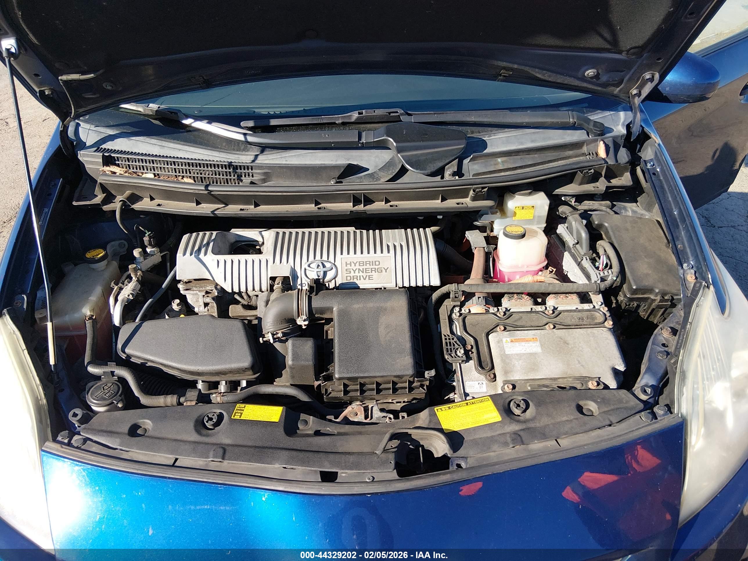 TOYOTA PRIUS image 10