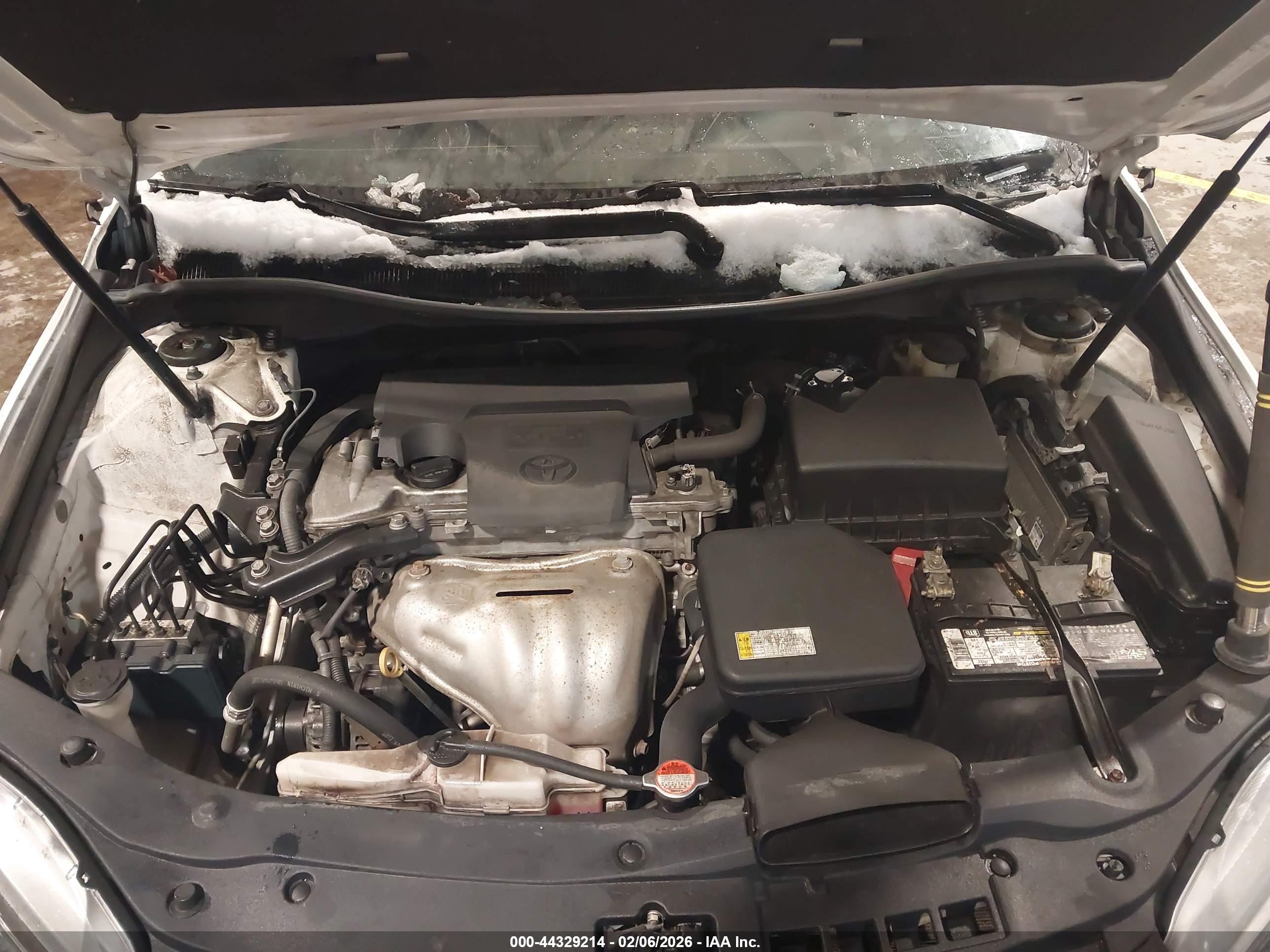 TOYOTA CAMRY image 10