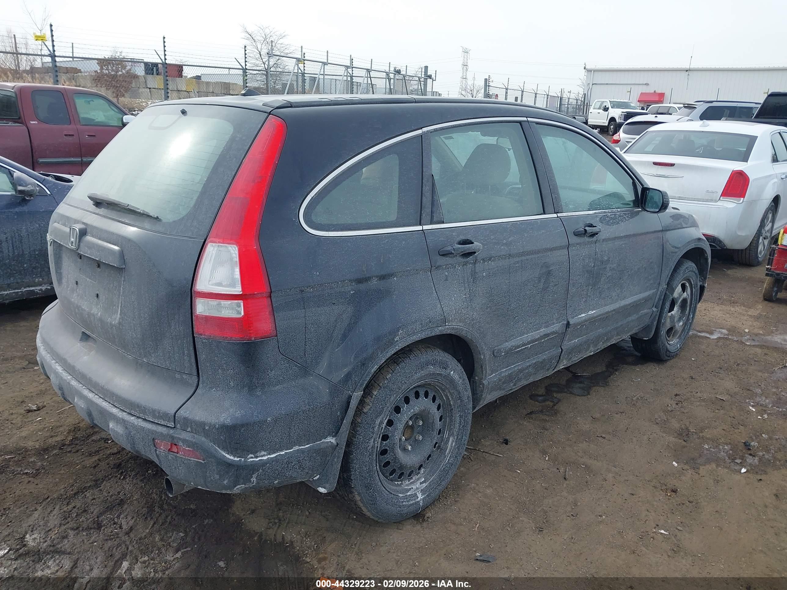 HONDA CR-V image 4