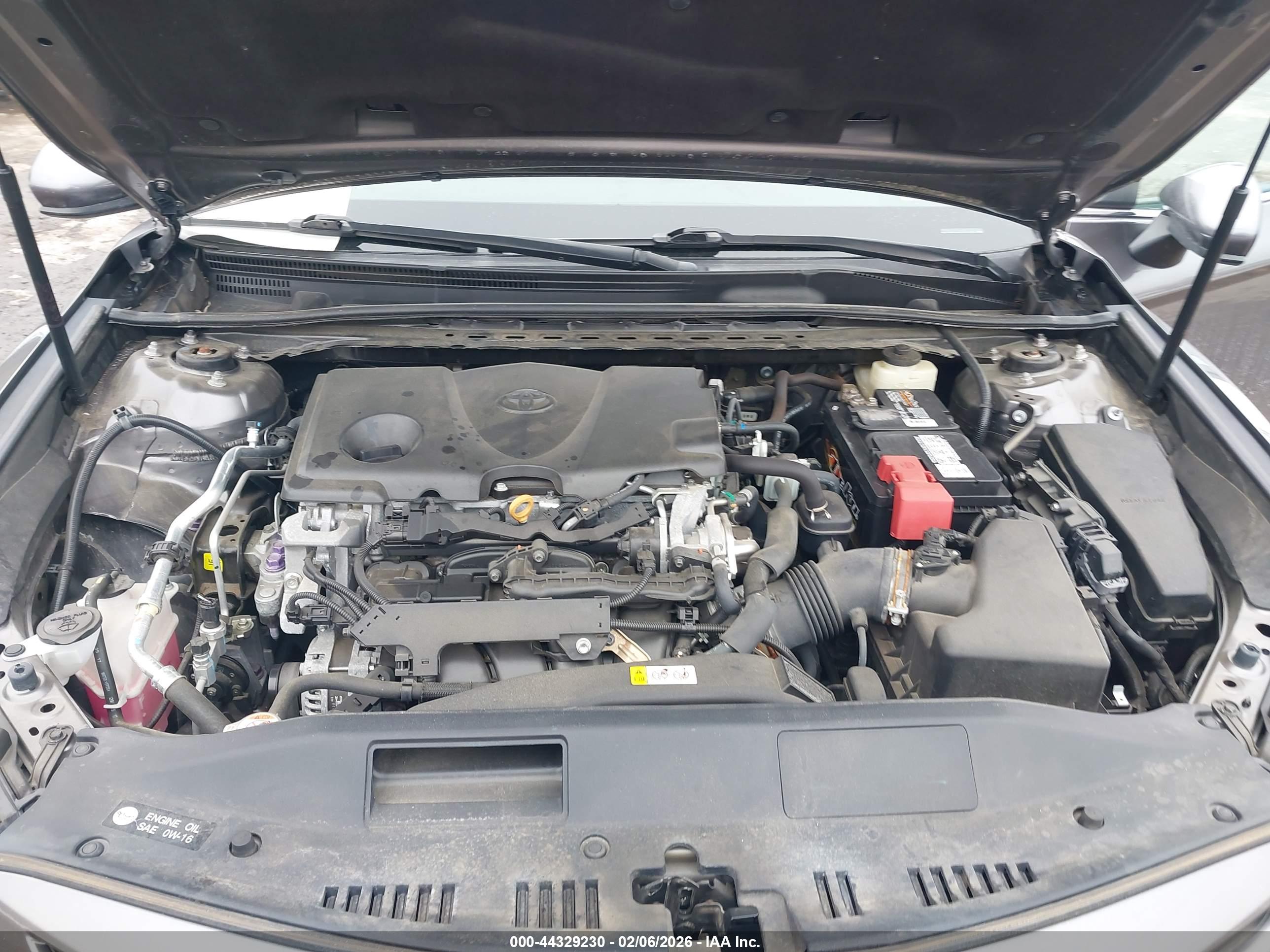 TOYOTA CAMRY image 10