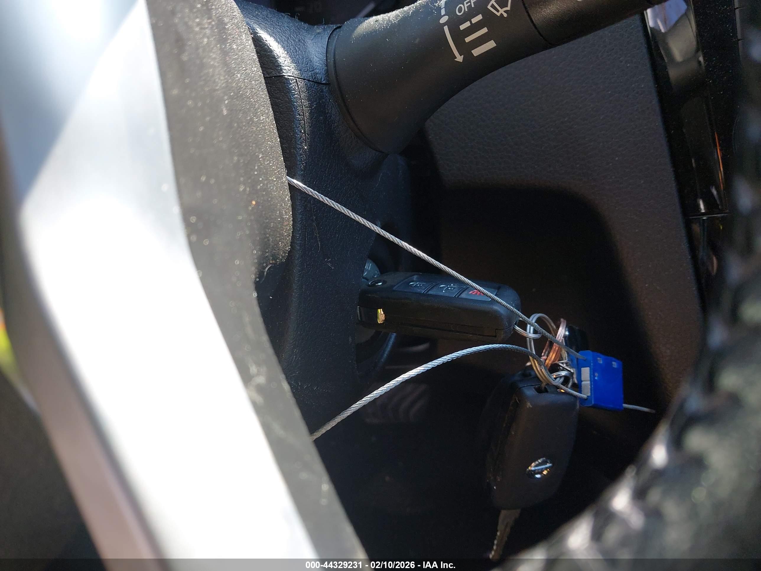 NISSAN ROGUE image 11