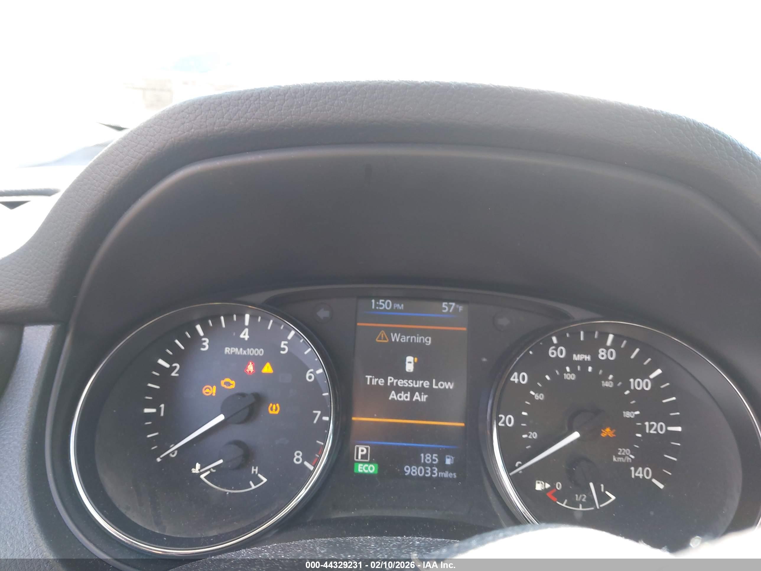 NISSAN ROGUE image 7
