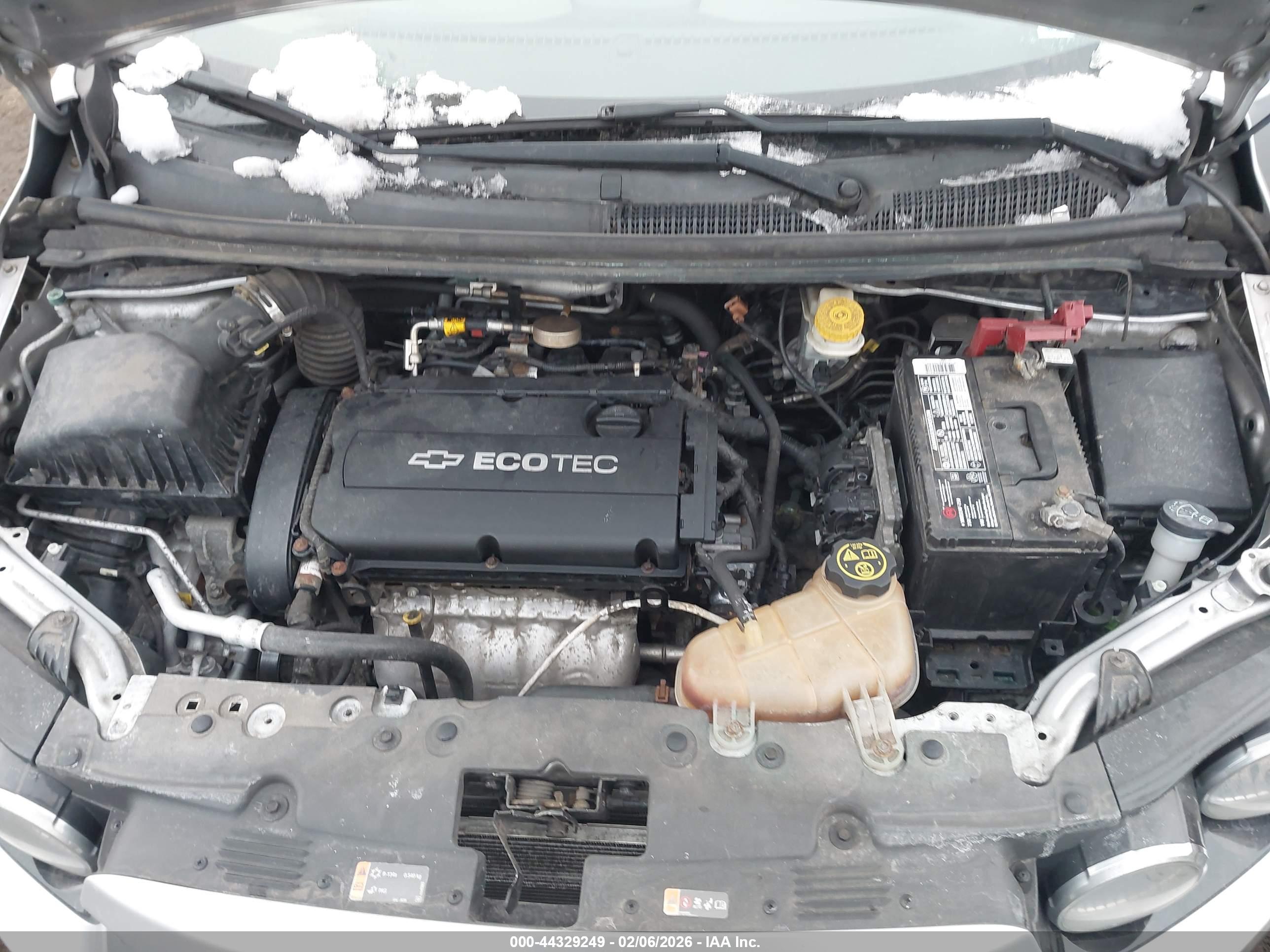 CHEVROLET SONIC image 10