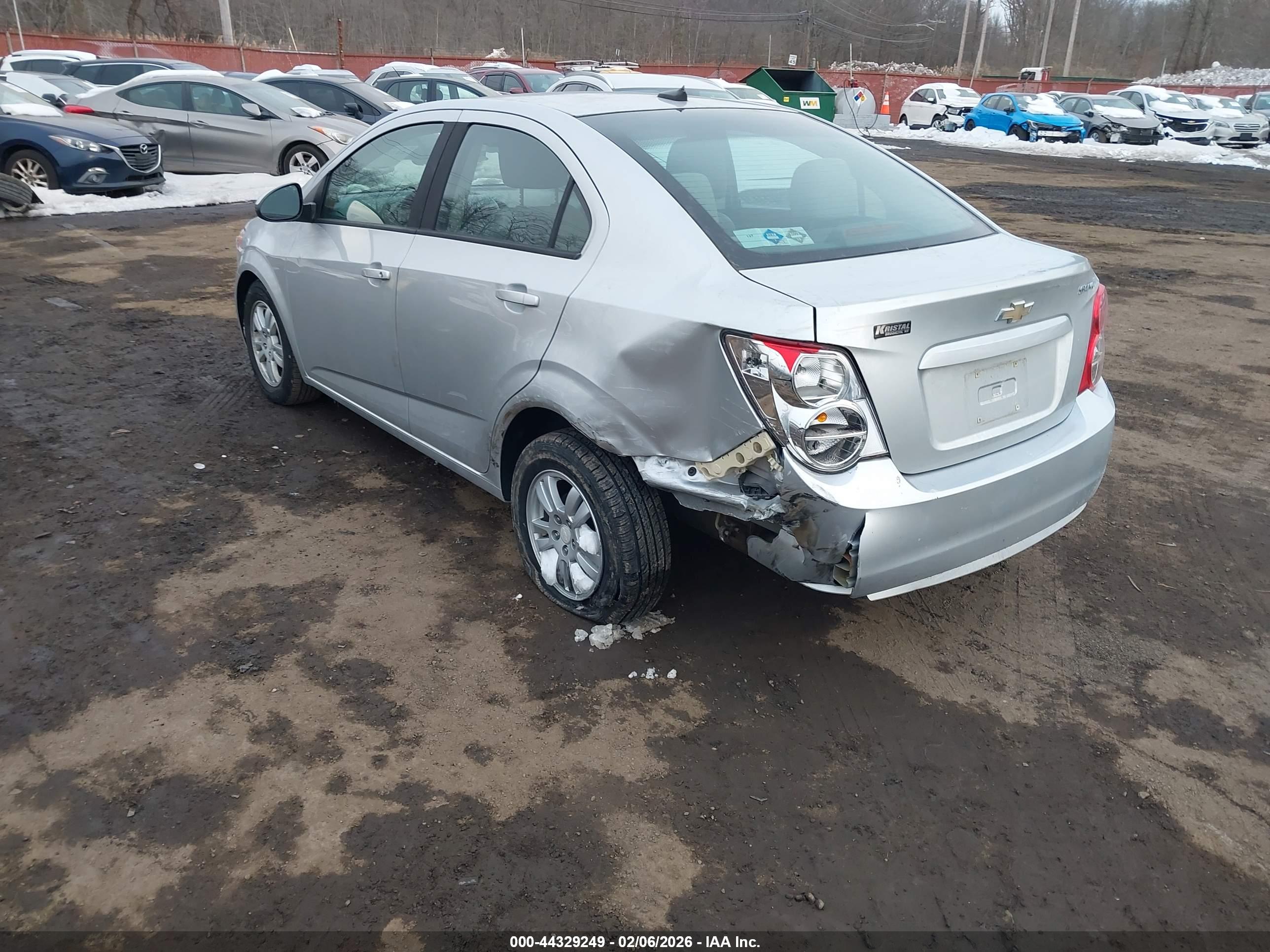 CHEVROLET SONIC image 3