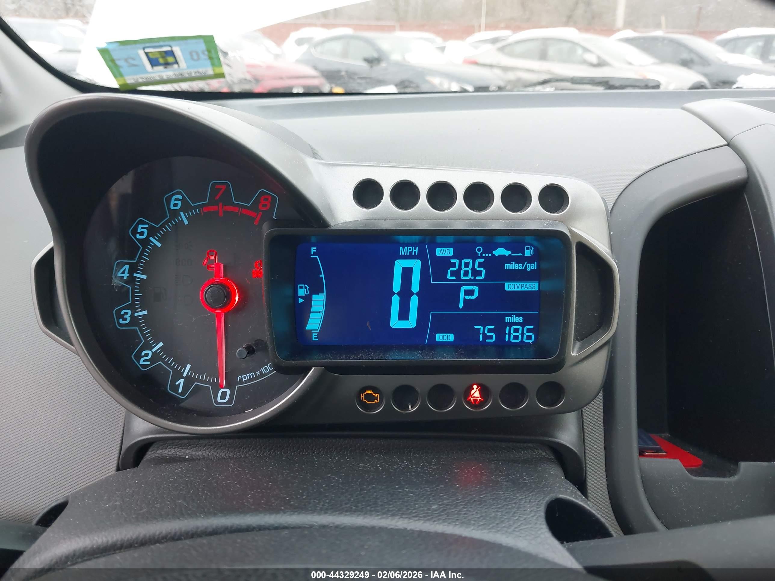 CHEVROLET SONIC image 7