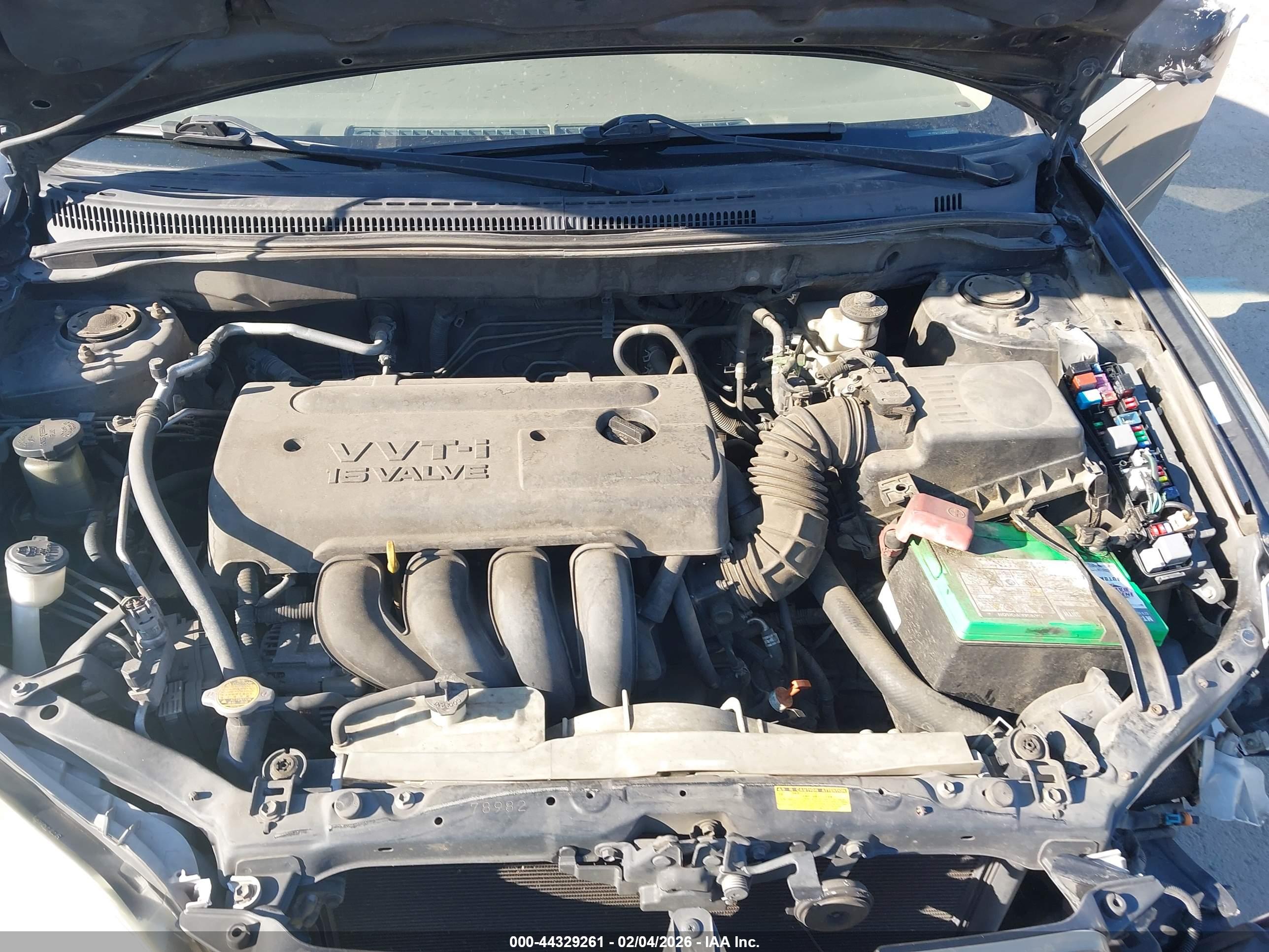 TOYOTA COROLLA image 10