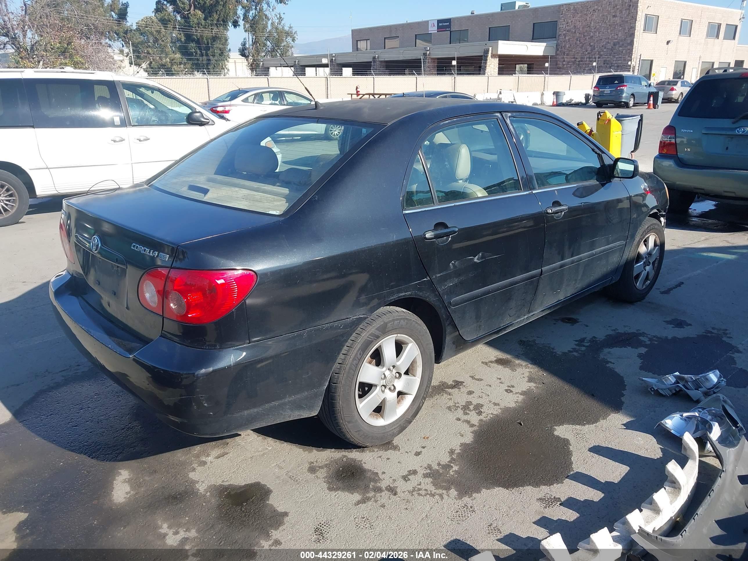 TOYOTA COROLLA image 4