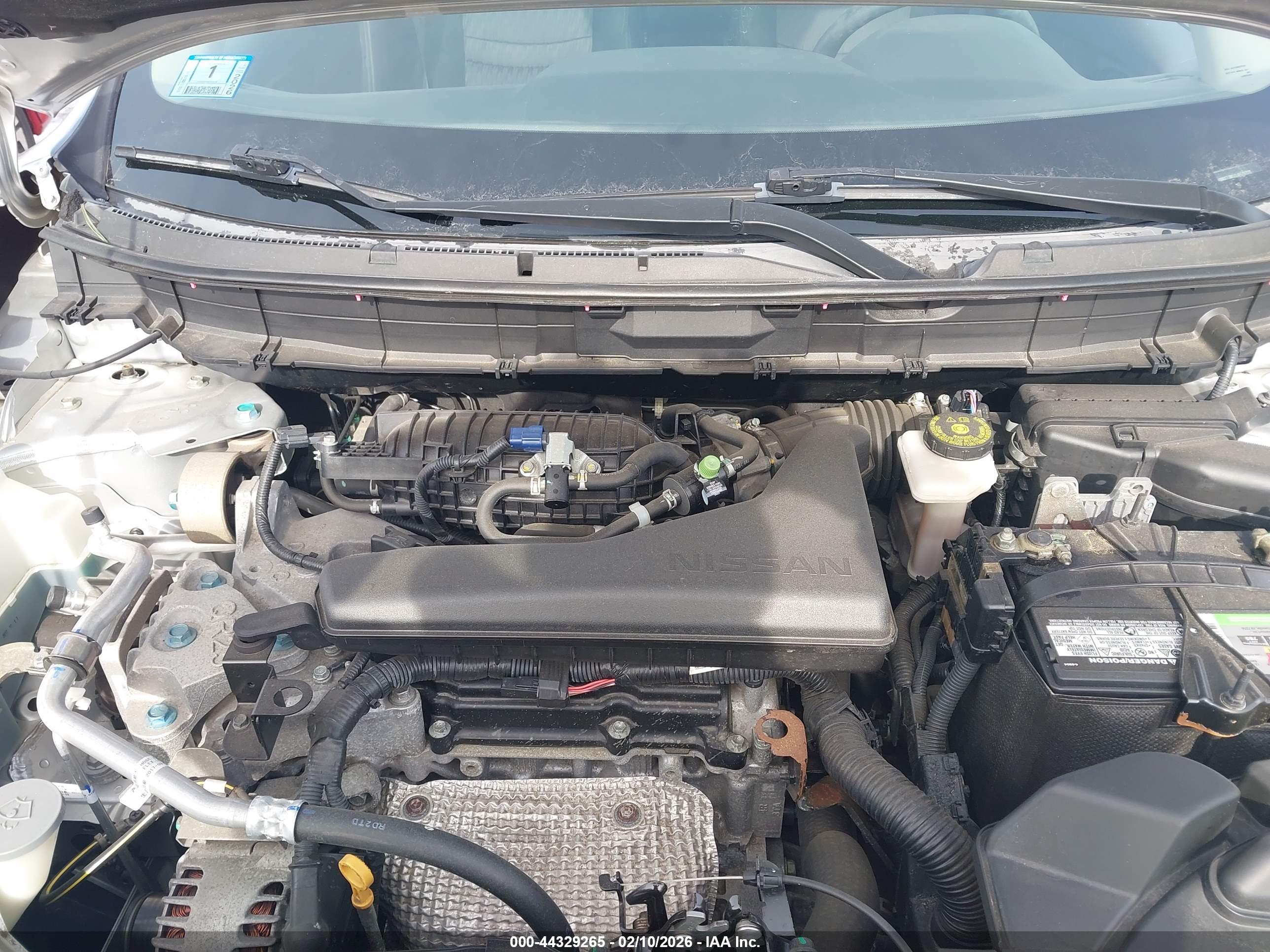 NISSAN ROGUE image 10