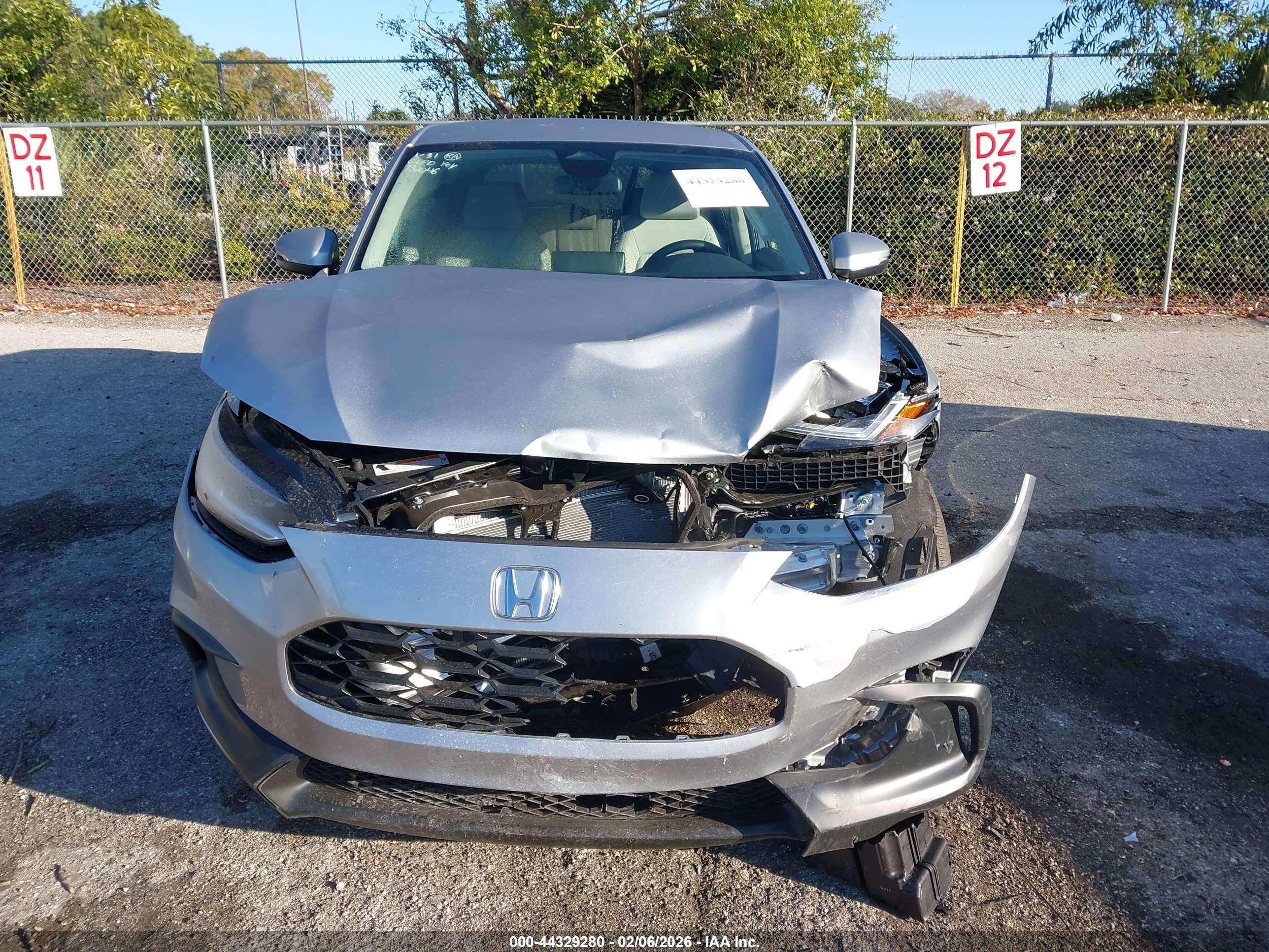 HONDA HR-V image 6