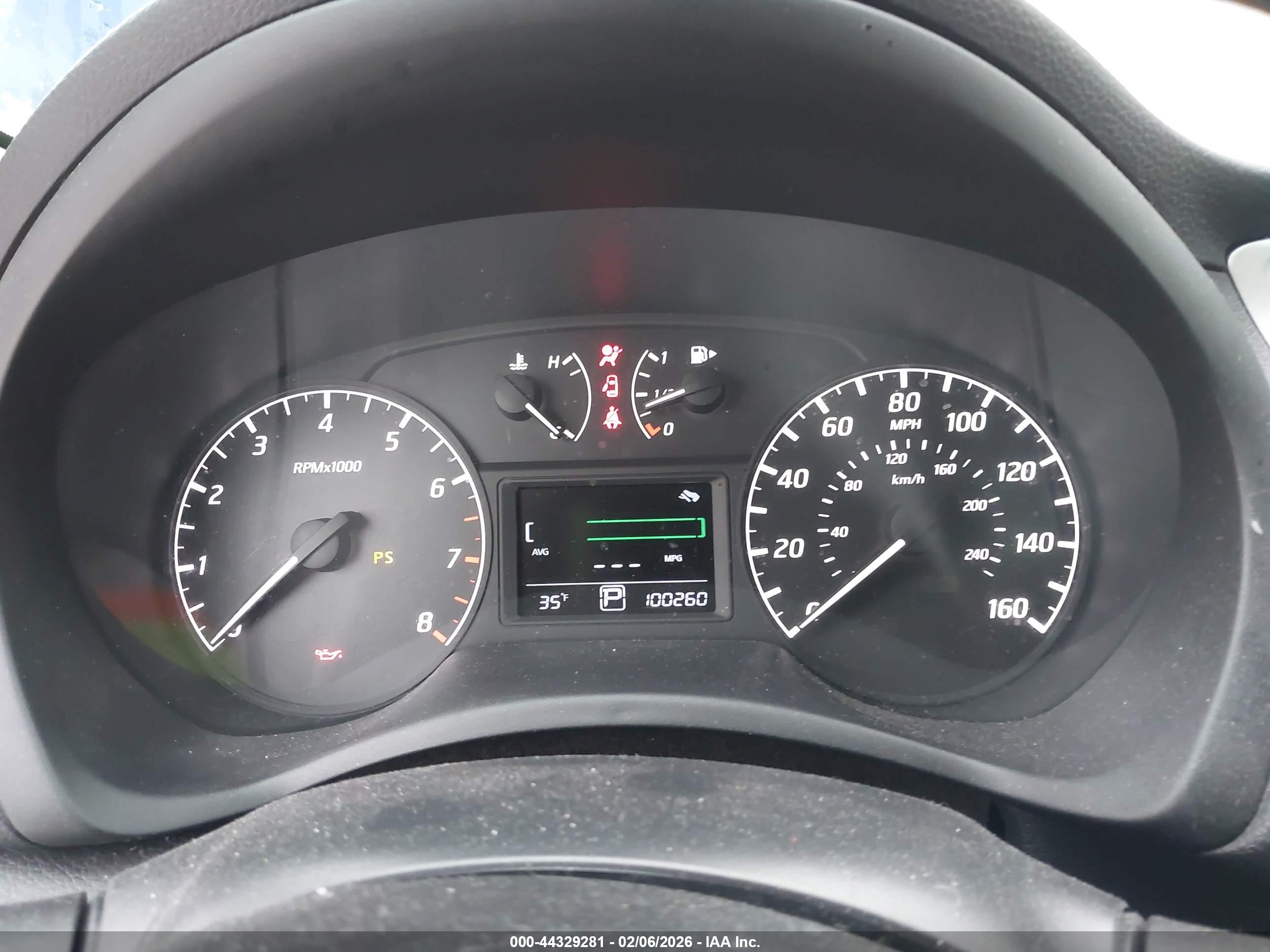 NISSAN SENTRA image 7