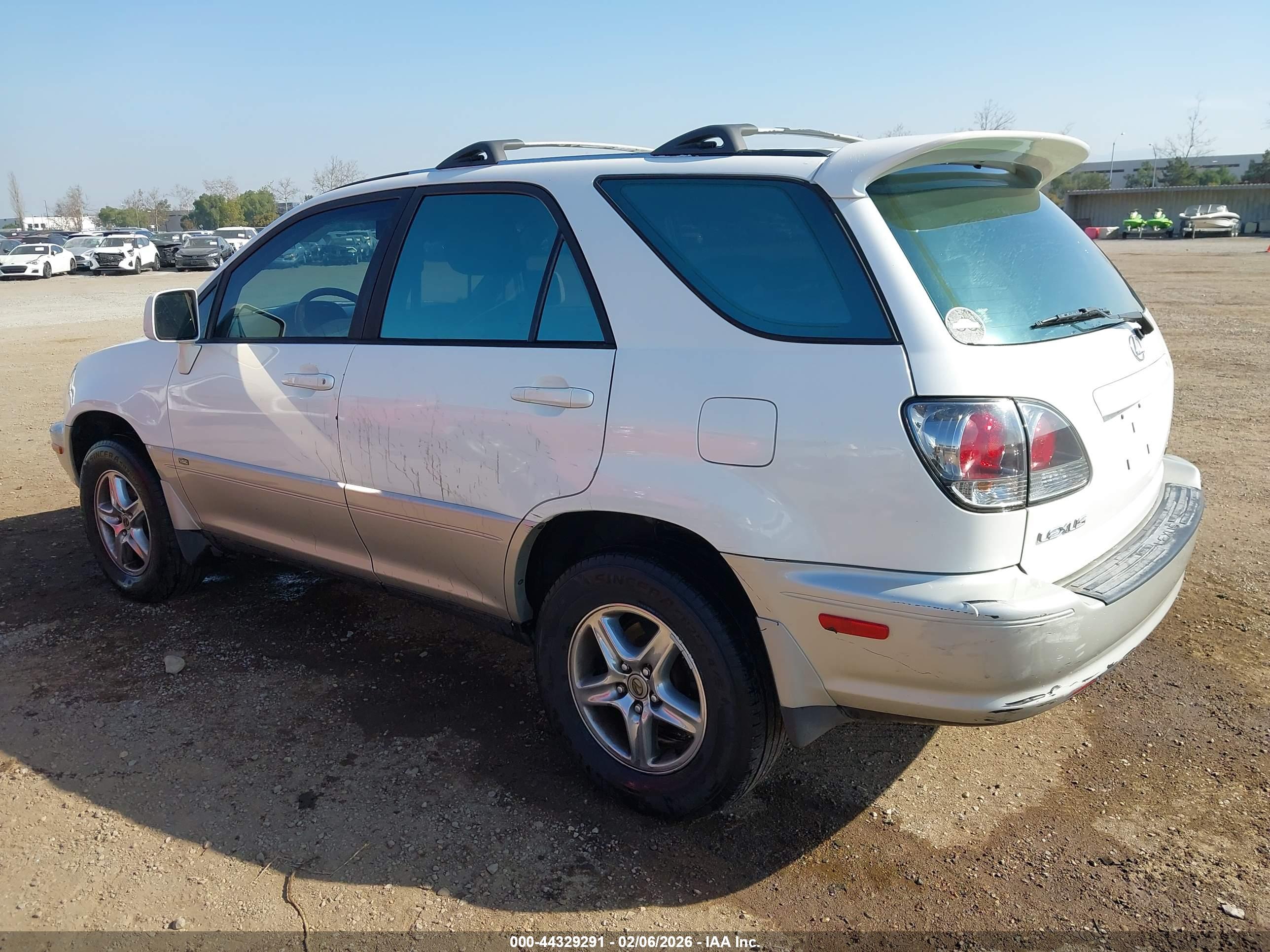 LEXUS RX image 3