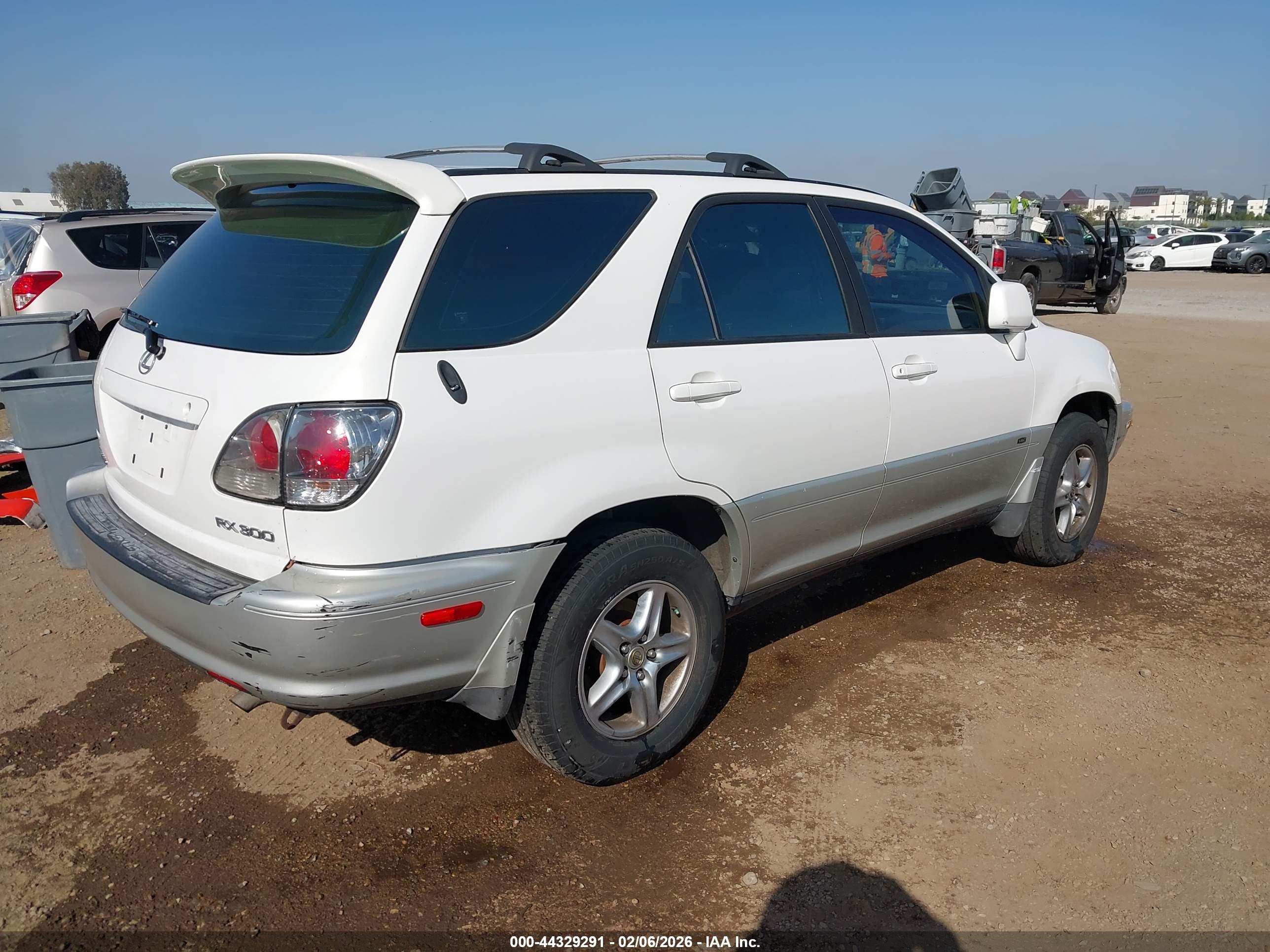 LEXUS RX image 4