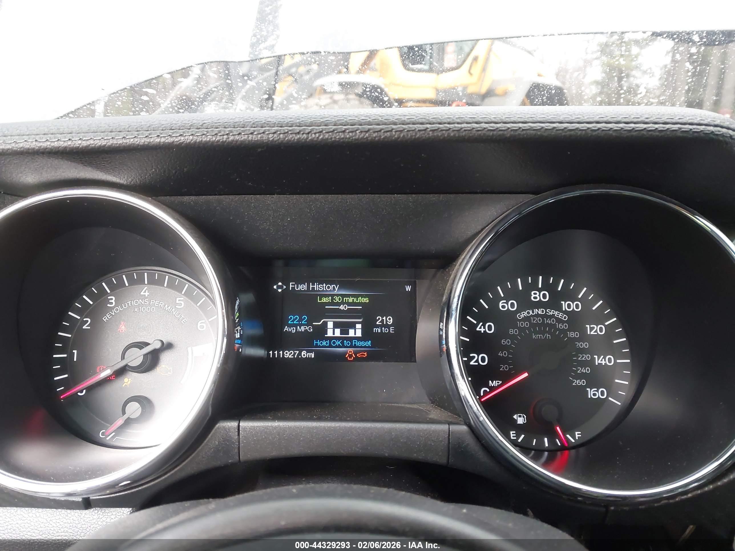 FORD MUSTANG image 7