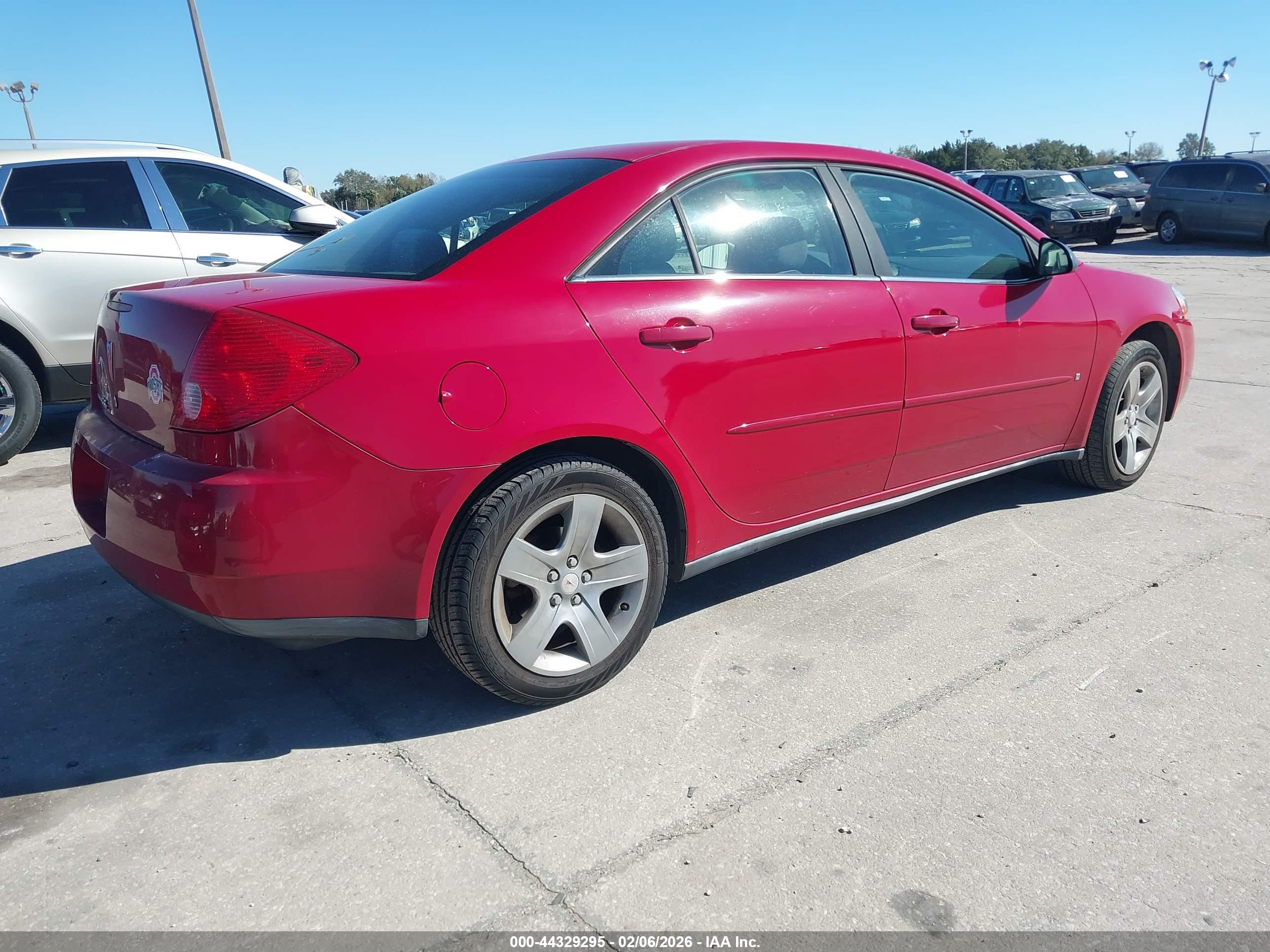 PONTIAC G6 image 4