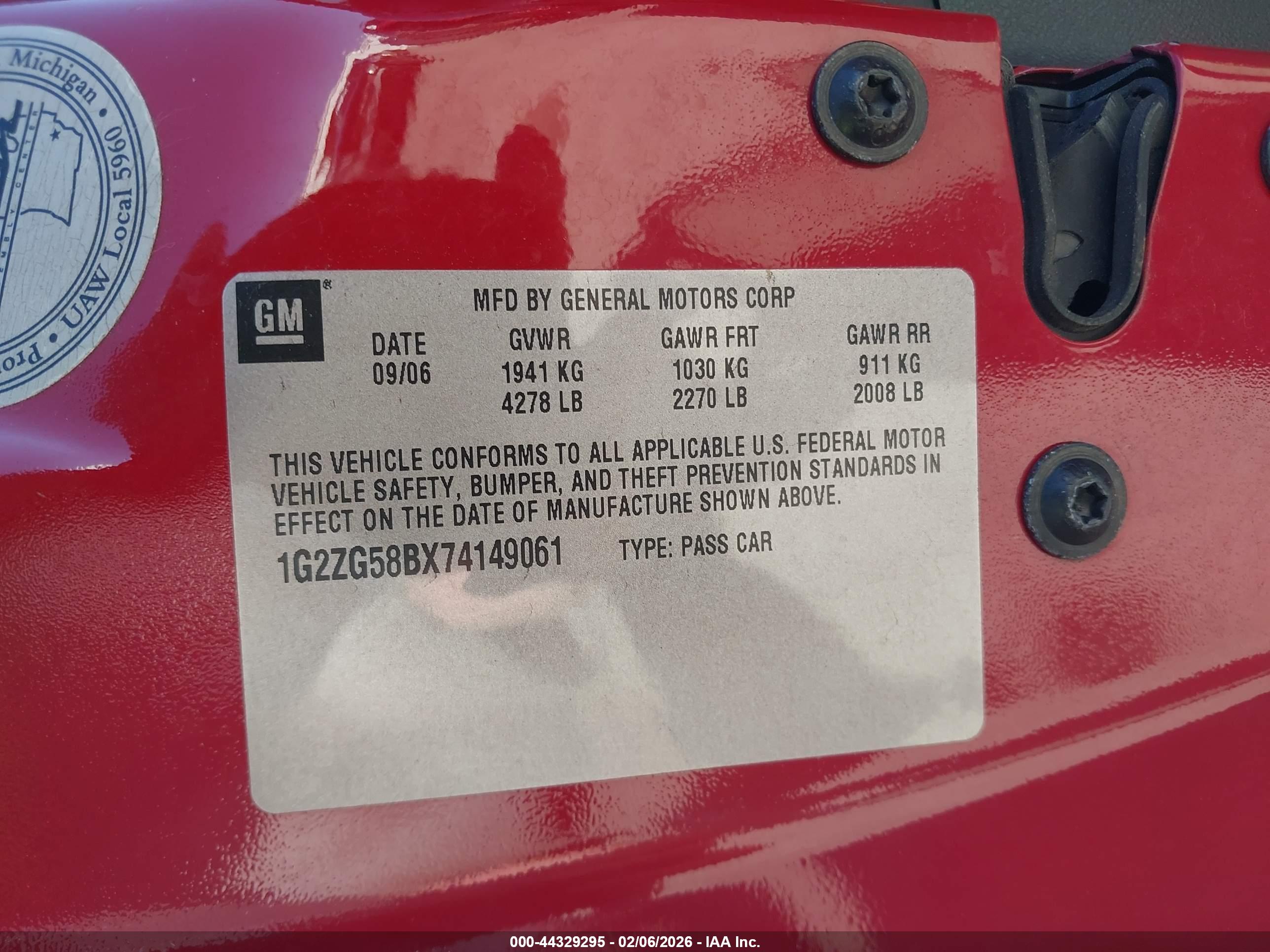 PONTIAC G6 image 9