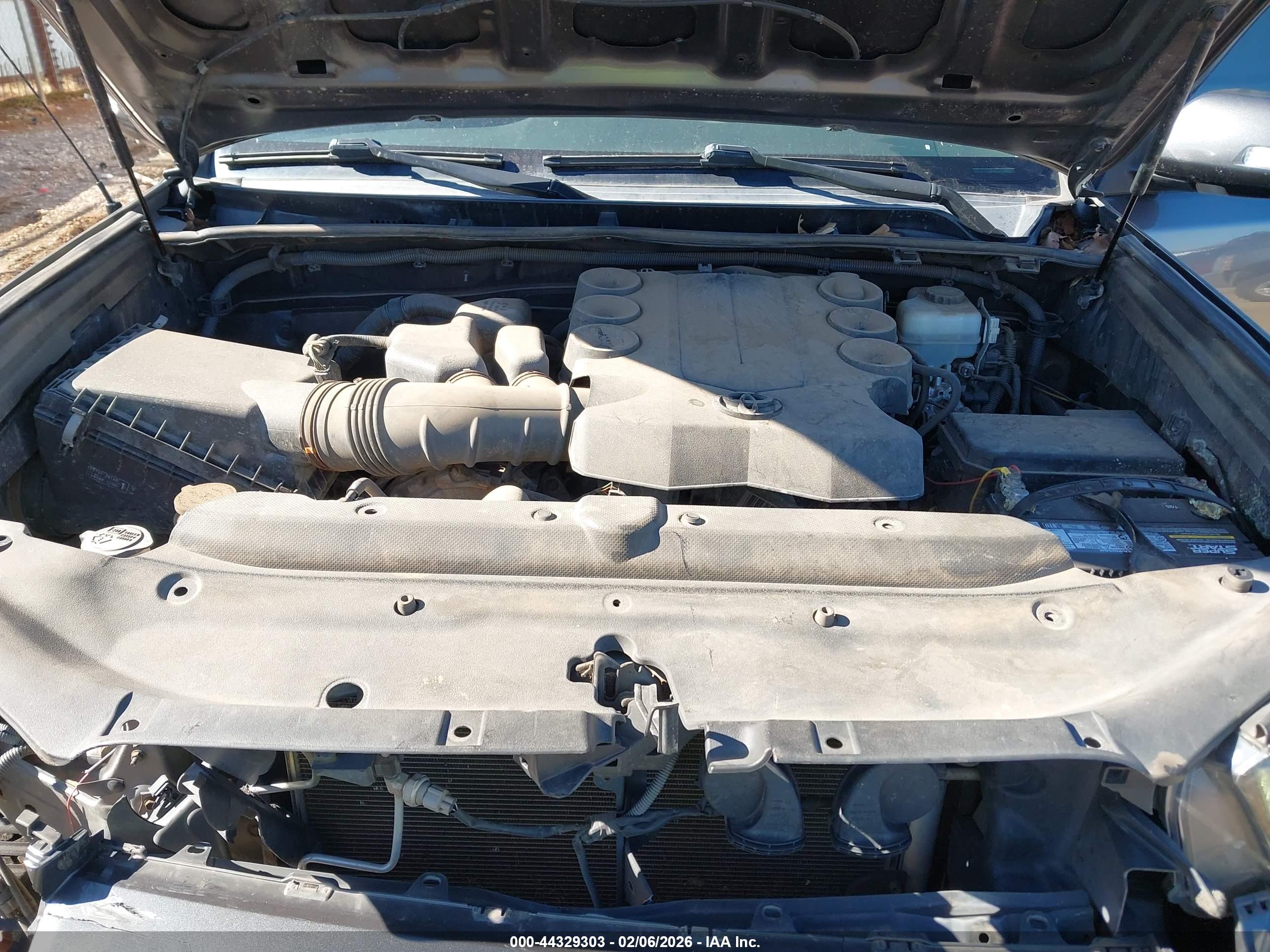 TOYOTA 4RUNNER image 10