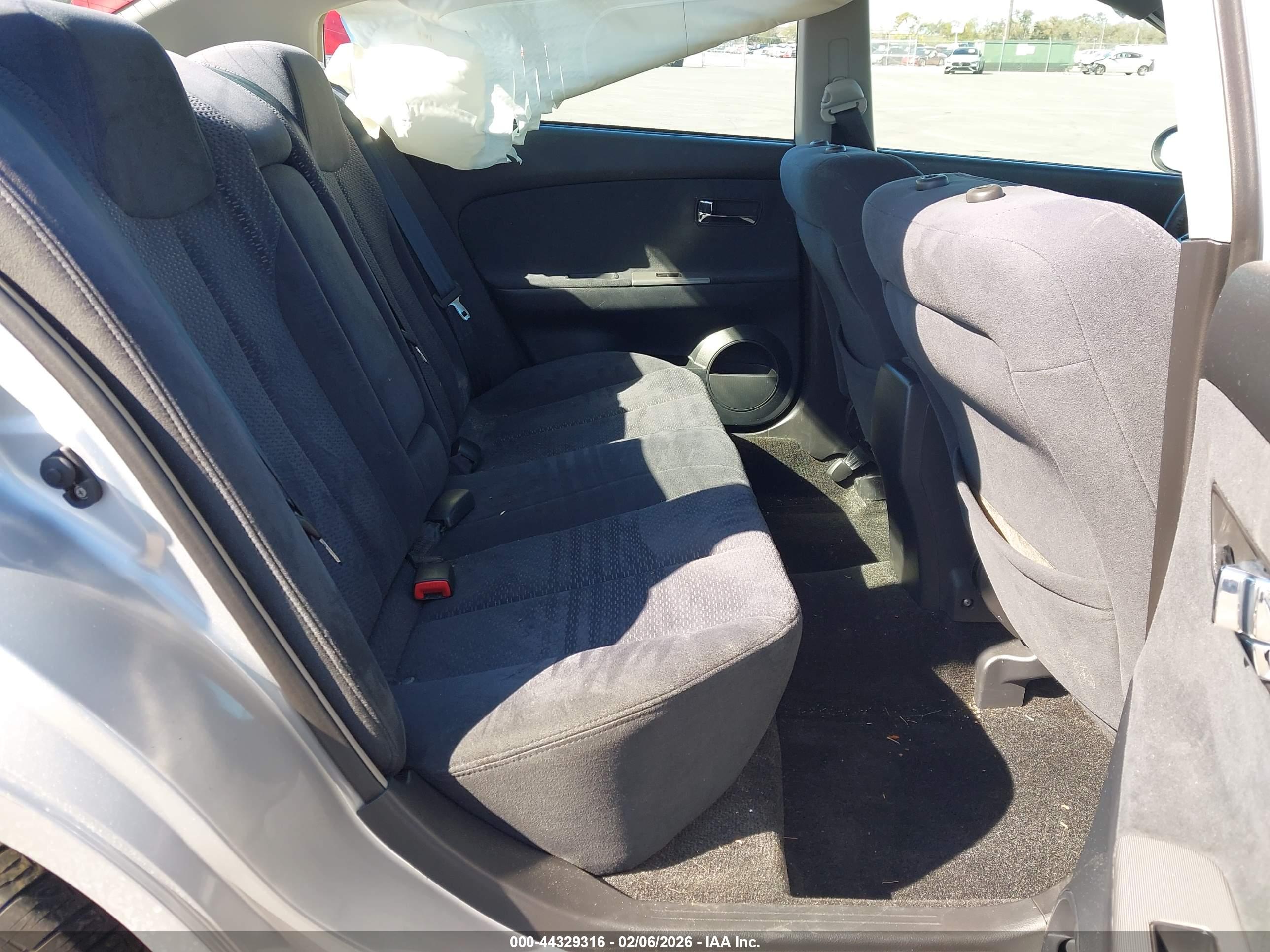 NISSAN ALTIMA image 8