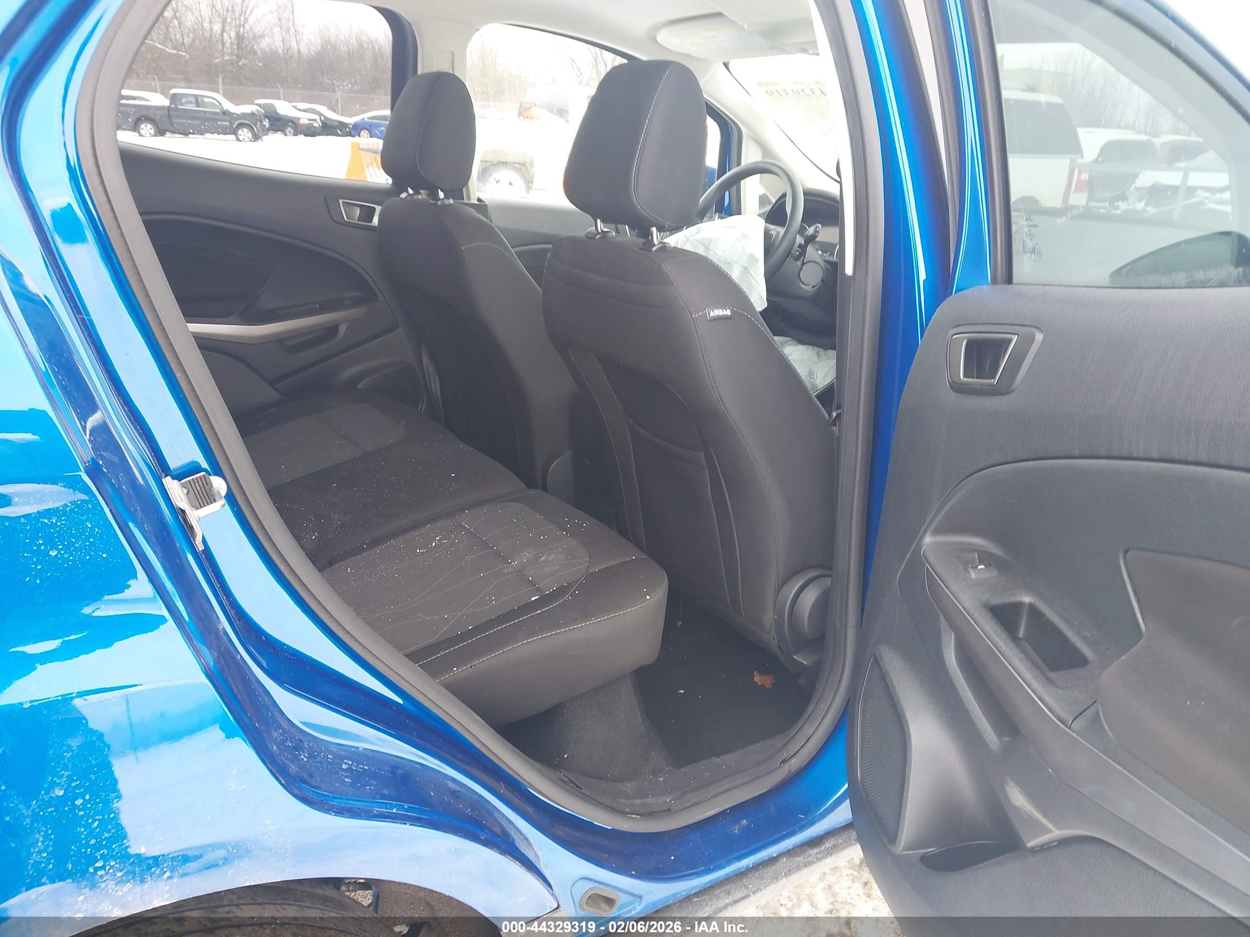 FORD ECOSPORT image 8