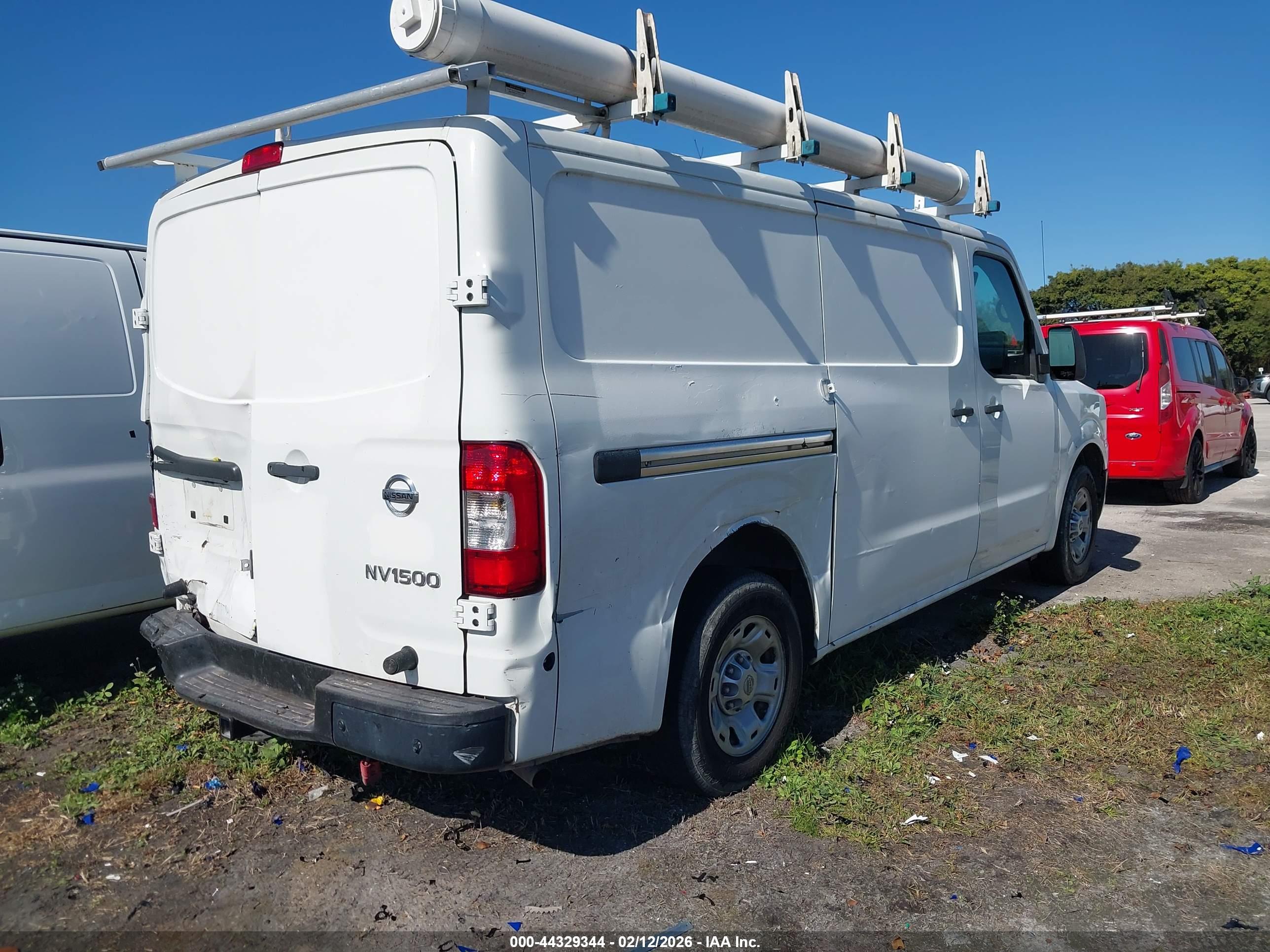 NISSAN NV image 4
