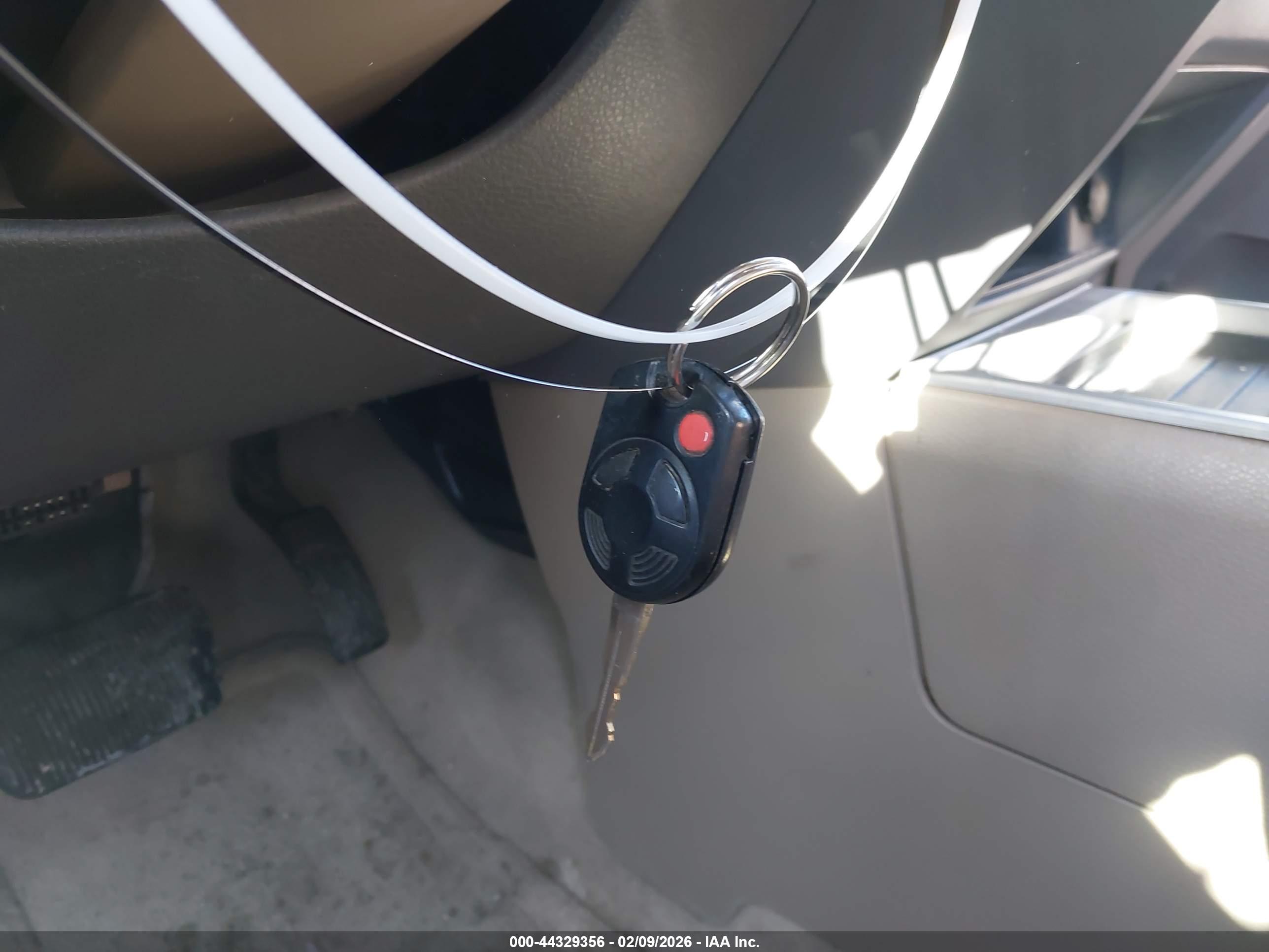 FORD EDGE image 11