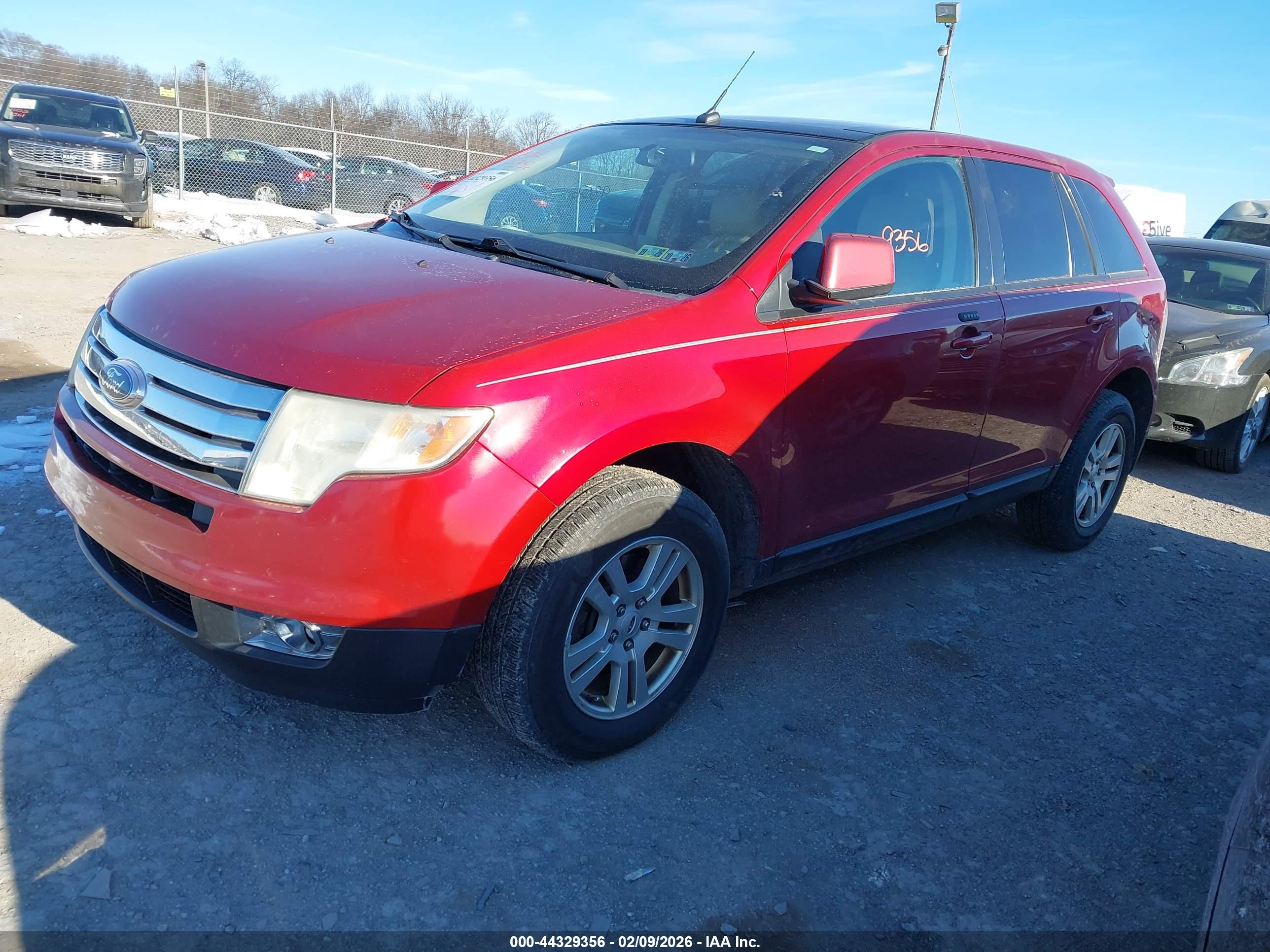 FORD EDGE image 2