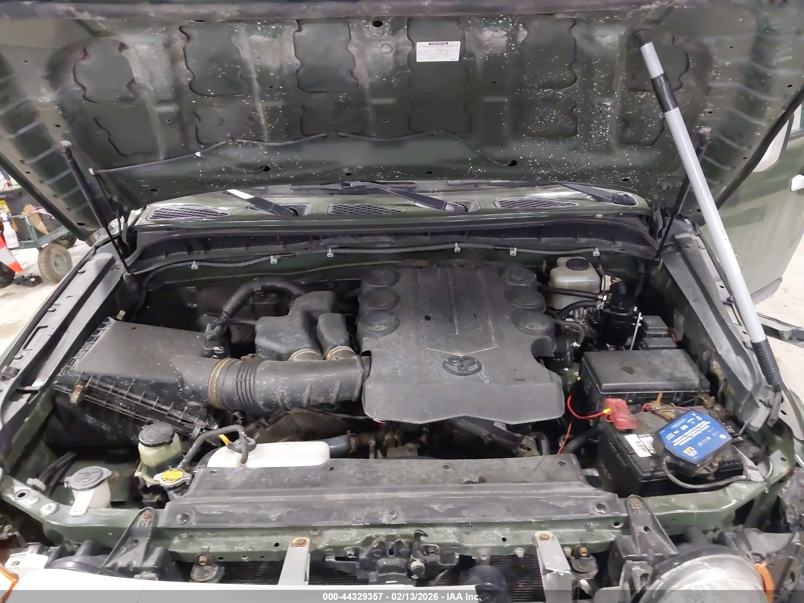 TOYOTA FJ image 10