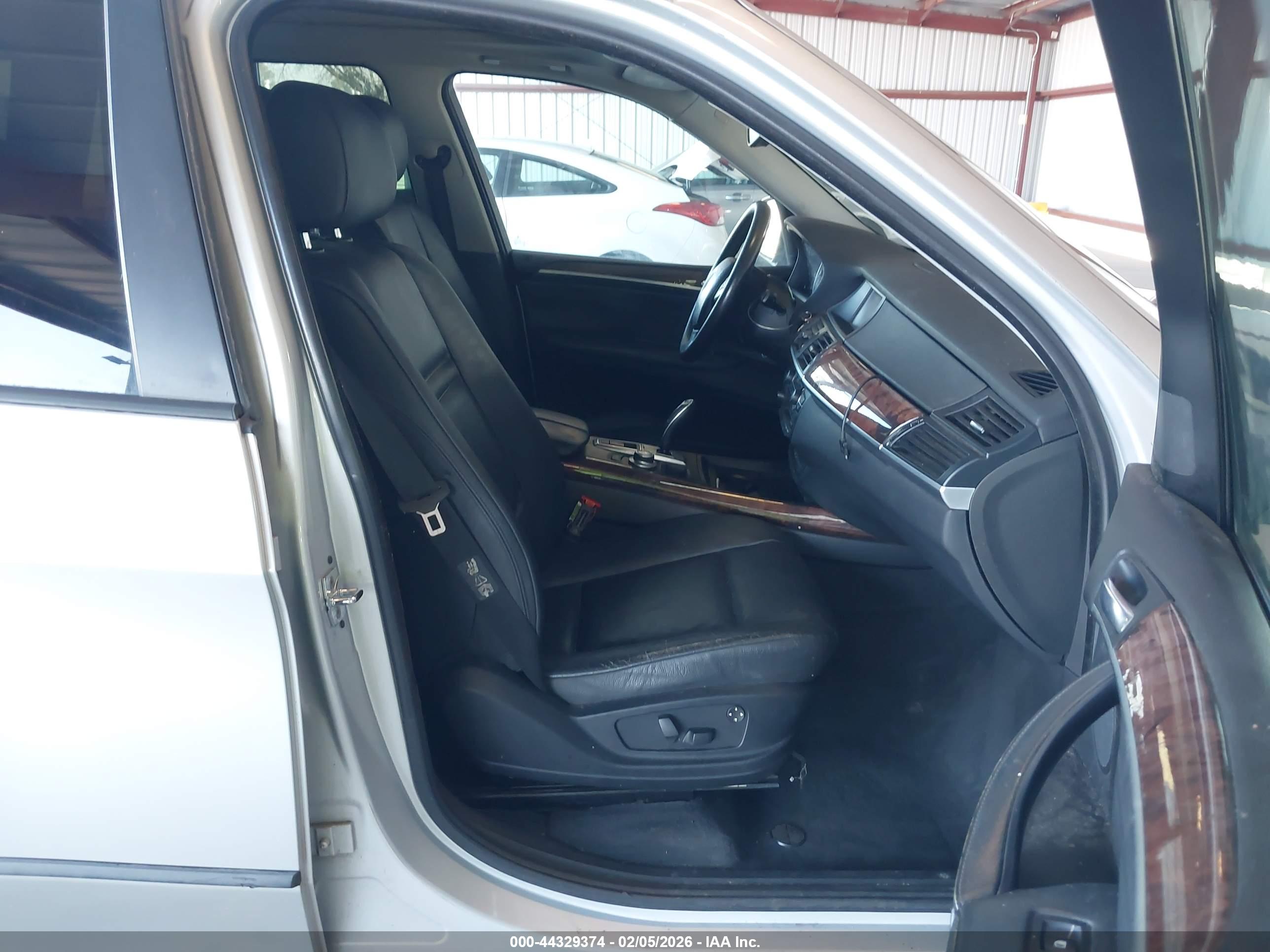 BMW X5 image 5