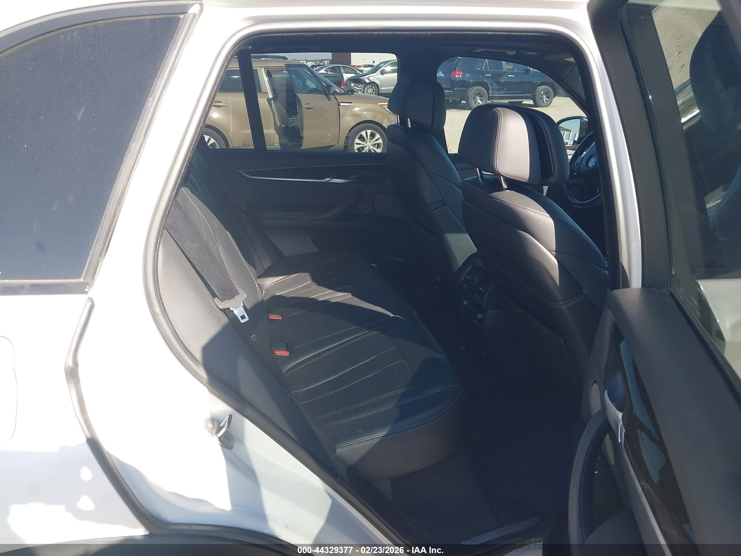 BMW X5 image 8