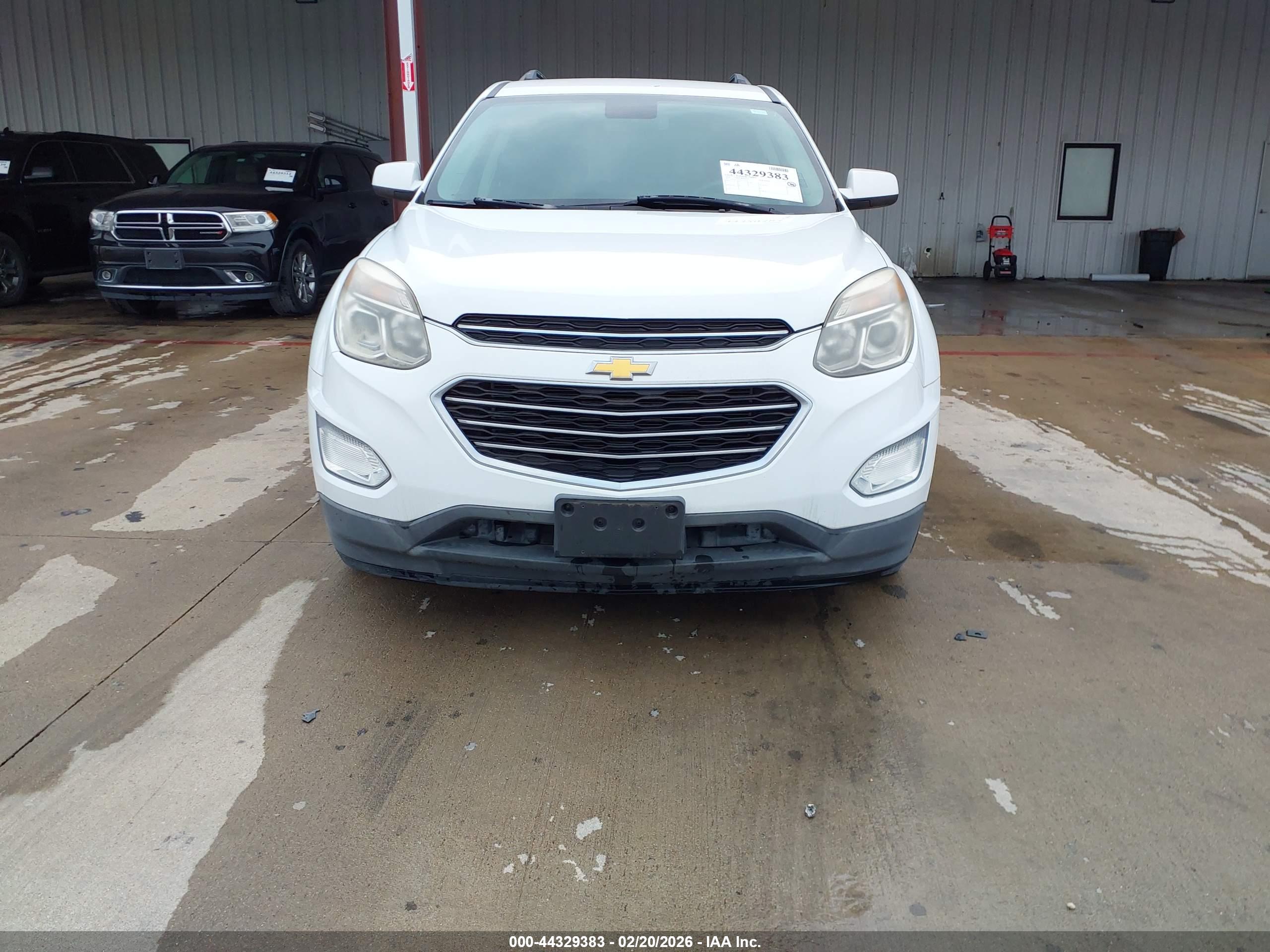 CHEVROLET EQUINOX image 6