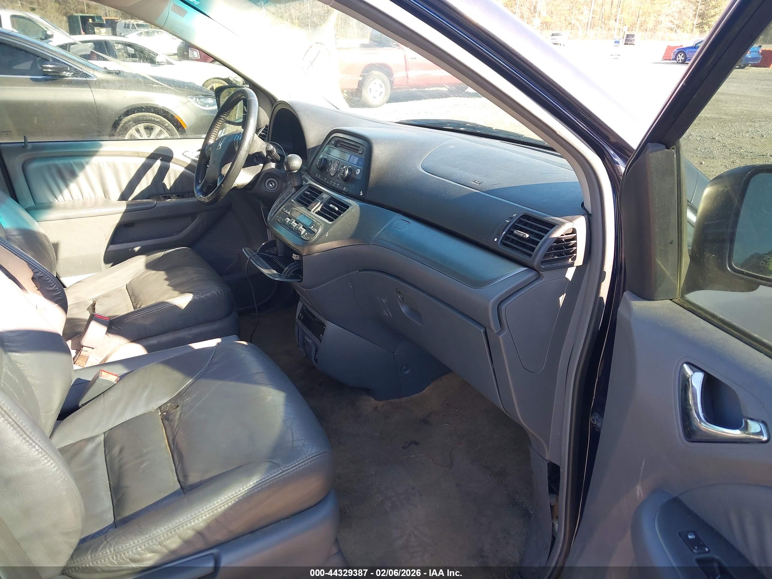 HONDA ODYSSEY image 5