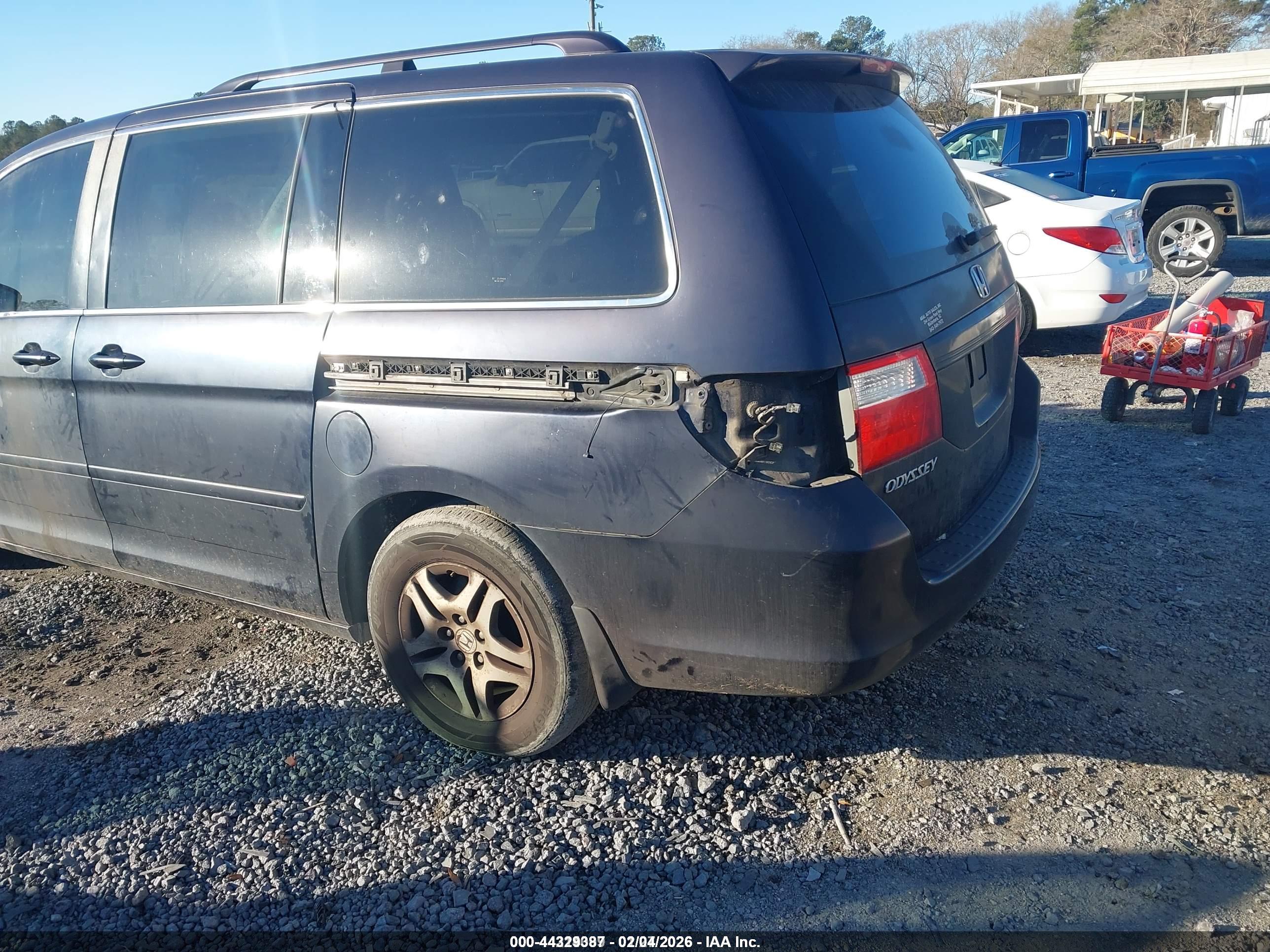 HONDA ODYSSEY image 6