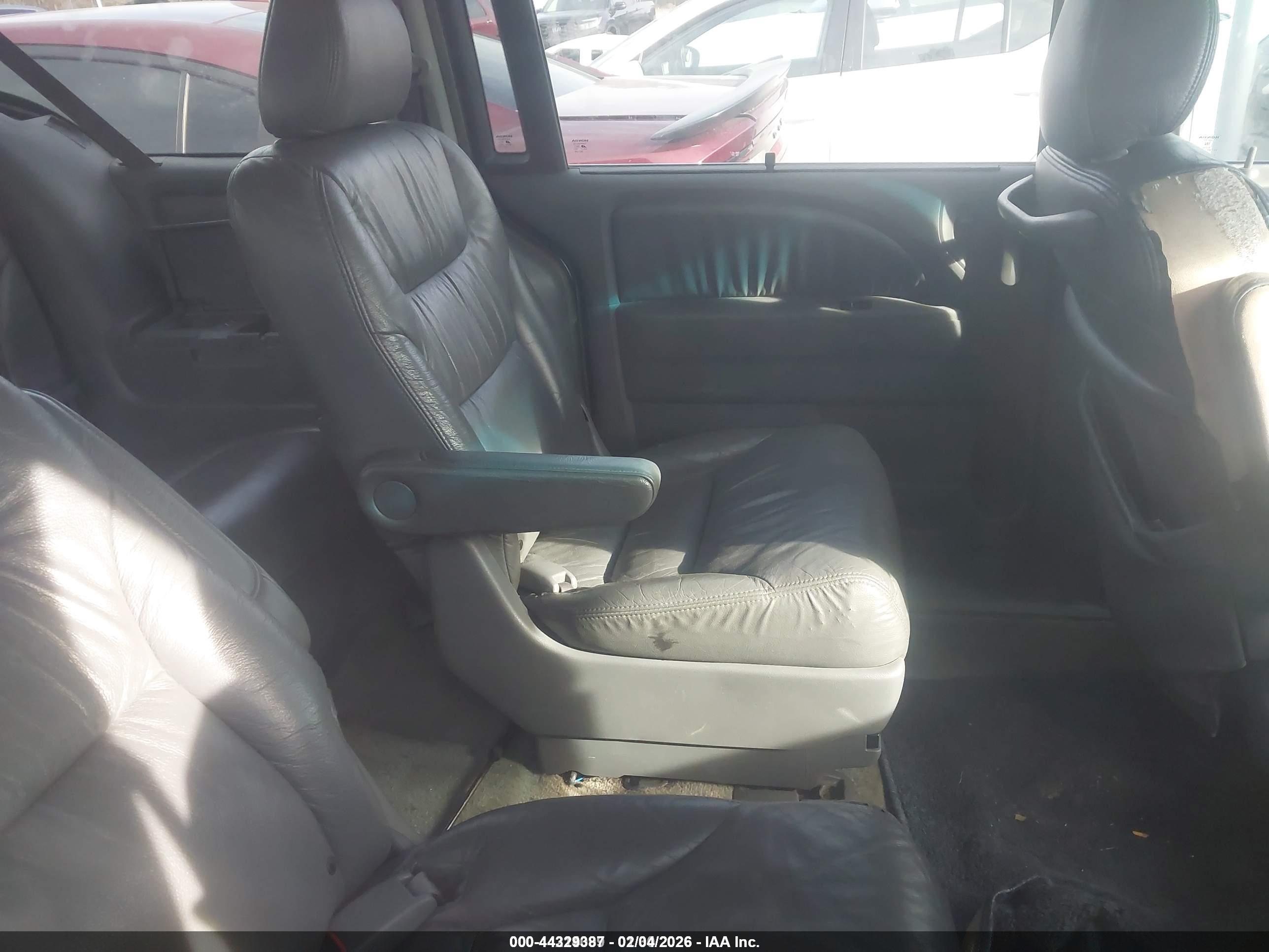 HONDA ODYSSEY image 8