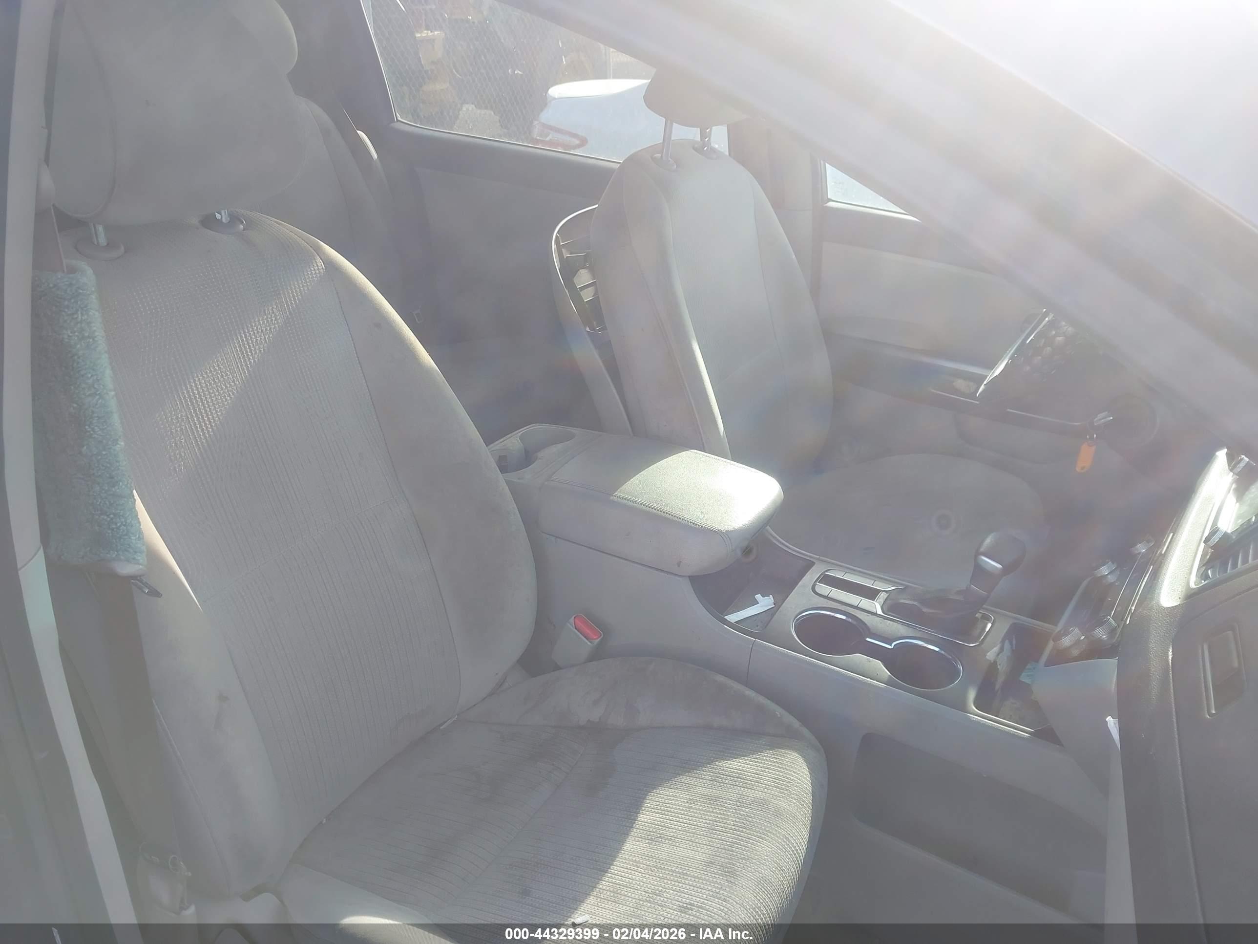 KIA SEDONA image 5