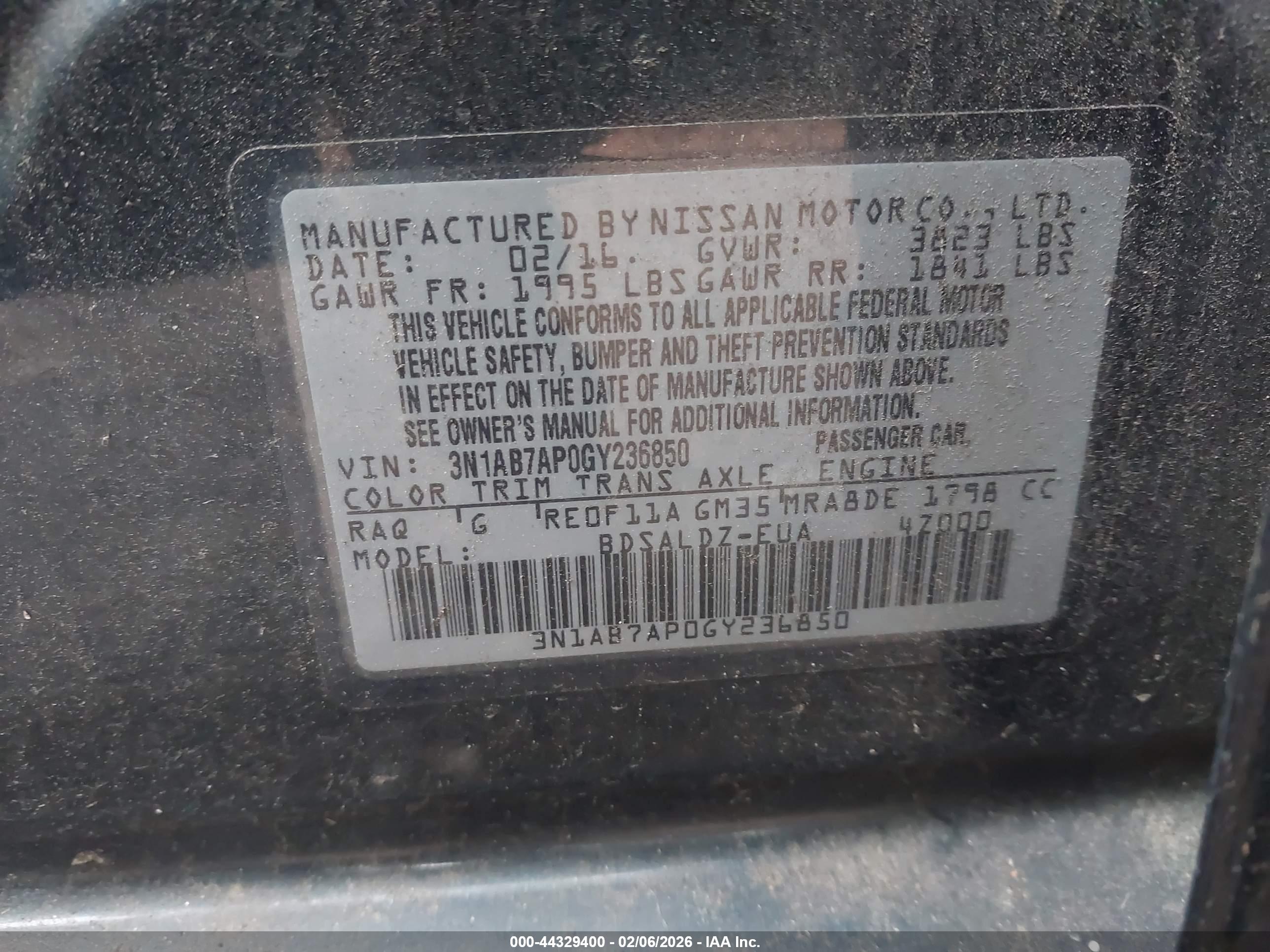 NISSAN SENTRA image 9