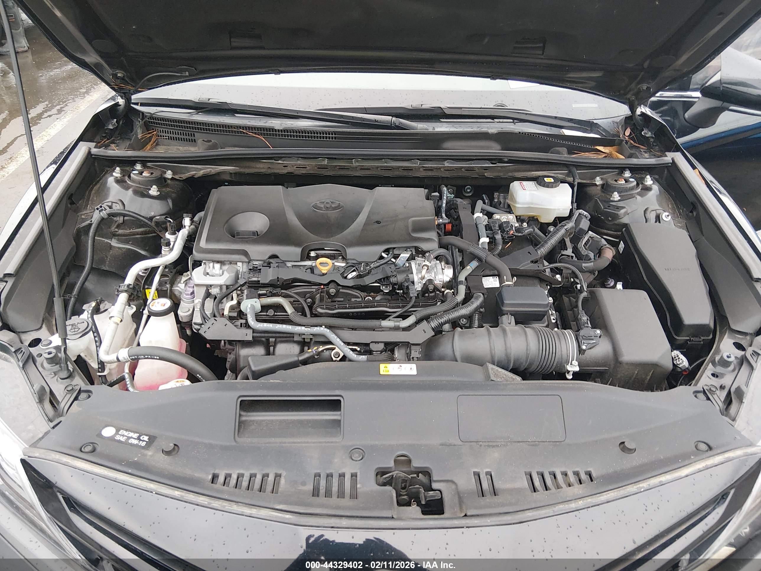 TOYOTA CAMRY image 10